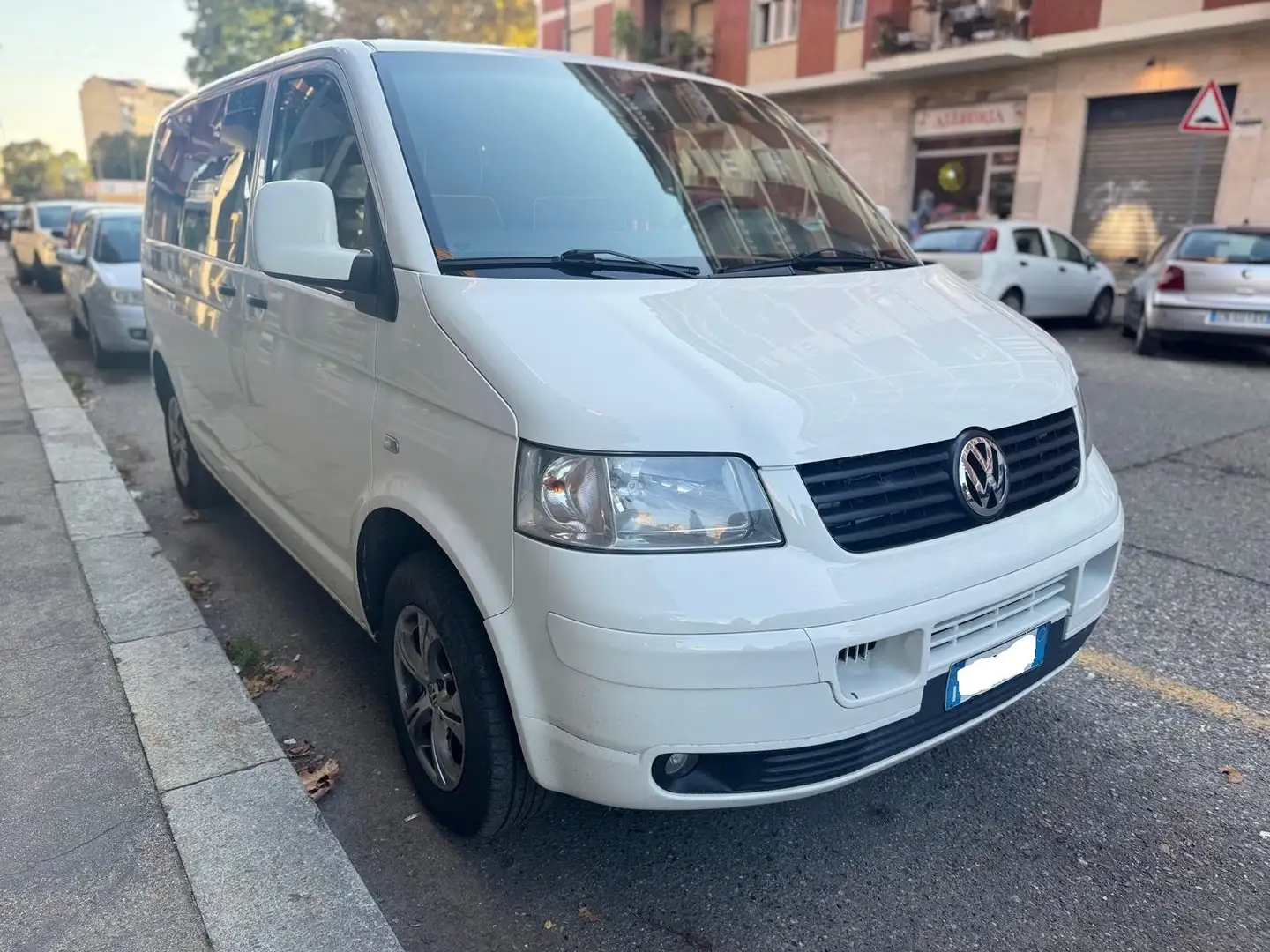 Volkswagen T5 Caravelle 2.5 TDI COMFORTLINE P.C. 9 POSTI/FUNZIONE TV Blanco - 1