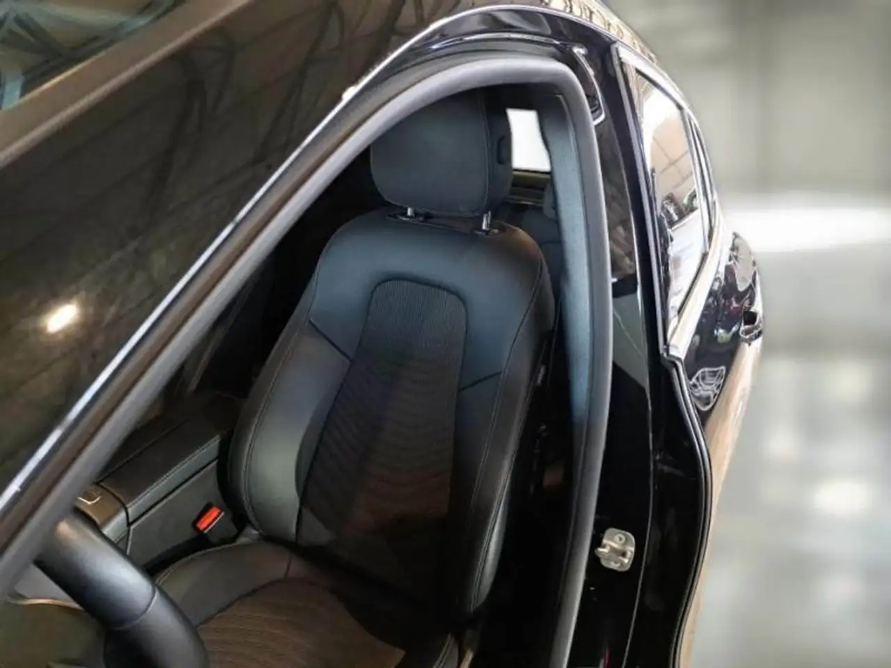 Mercedes-Benz GLA 250 E PLUG-IN HYBRID AUTO SPORT PLUS CROSSOVER, миниатюра 9