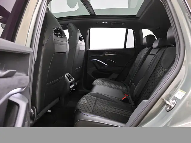 Volkswagen Tiguan view 12