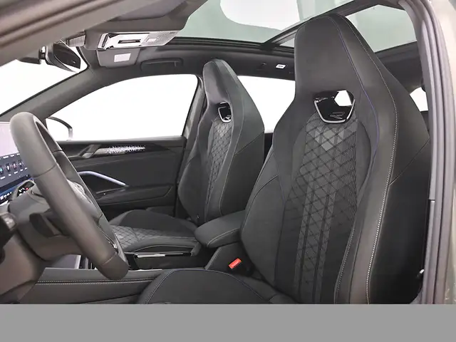 Volkswagen Tiguan view 9