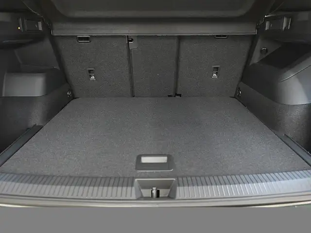 Volkswagen Tiguan view 8