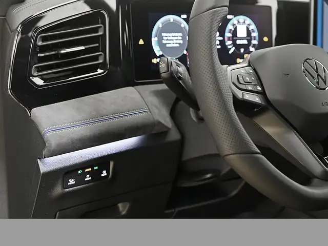 Volkswagen Tiguan view 11