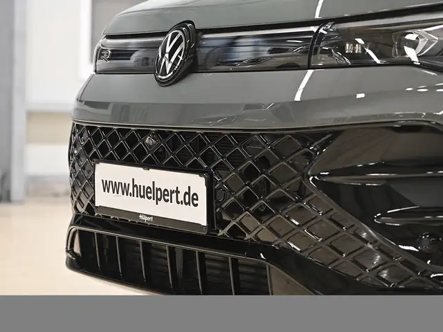 Volkswagen Tiguan view 6