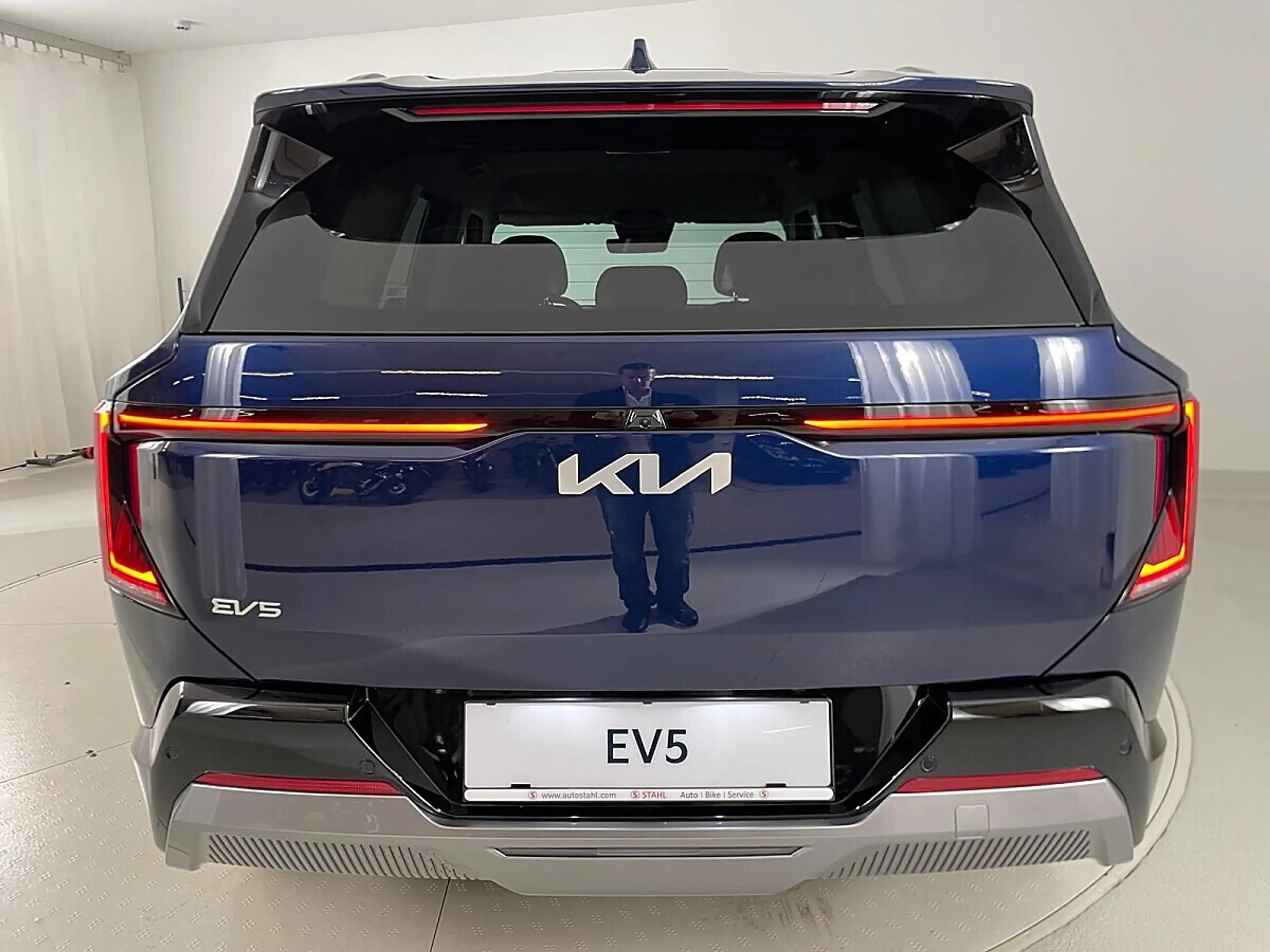 Kia EV5 /Earth Plus/81,4kW/AT/FWD/216/MY26 |Stahl Wien 22 — photo 7
