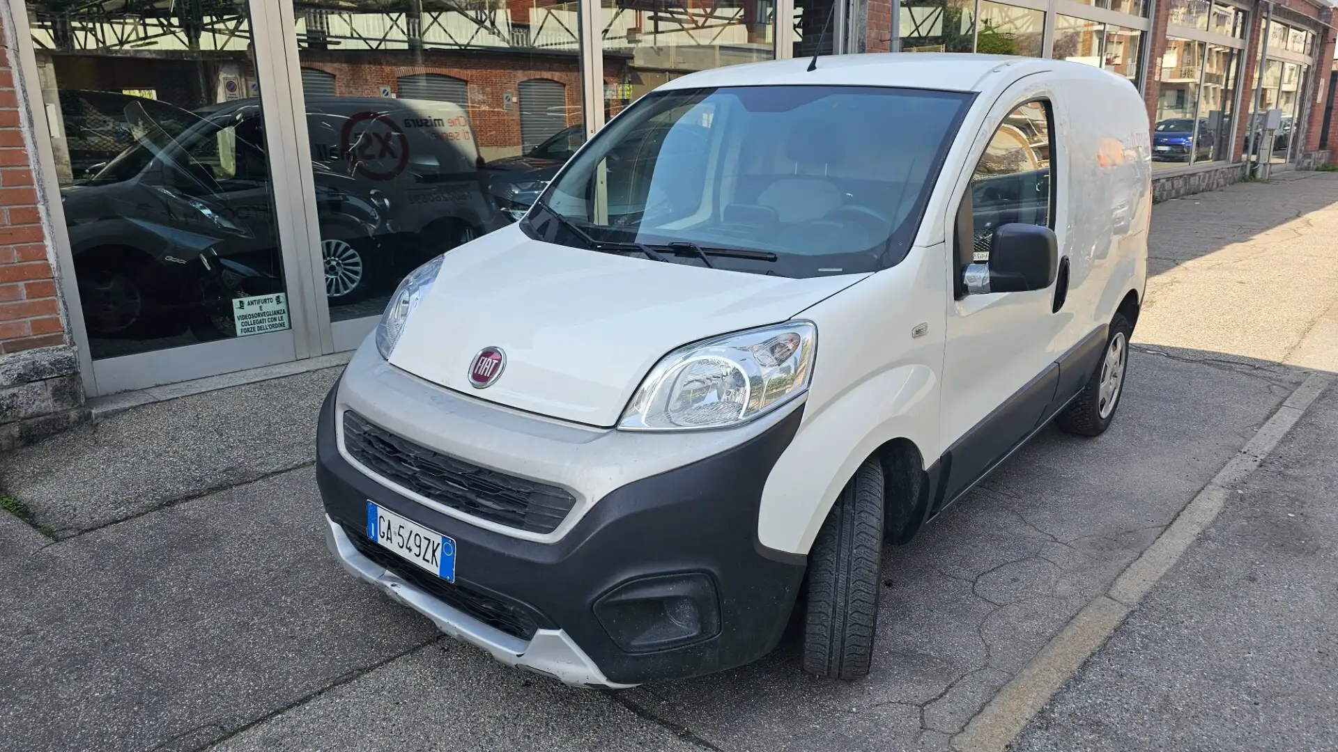 Fiat Fiorino 1.3 MJT 95CV Cargo SX Weiß - 1