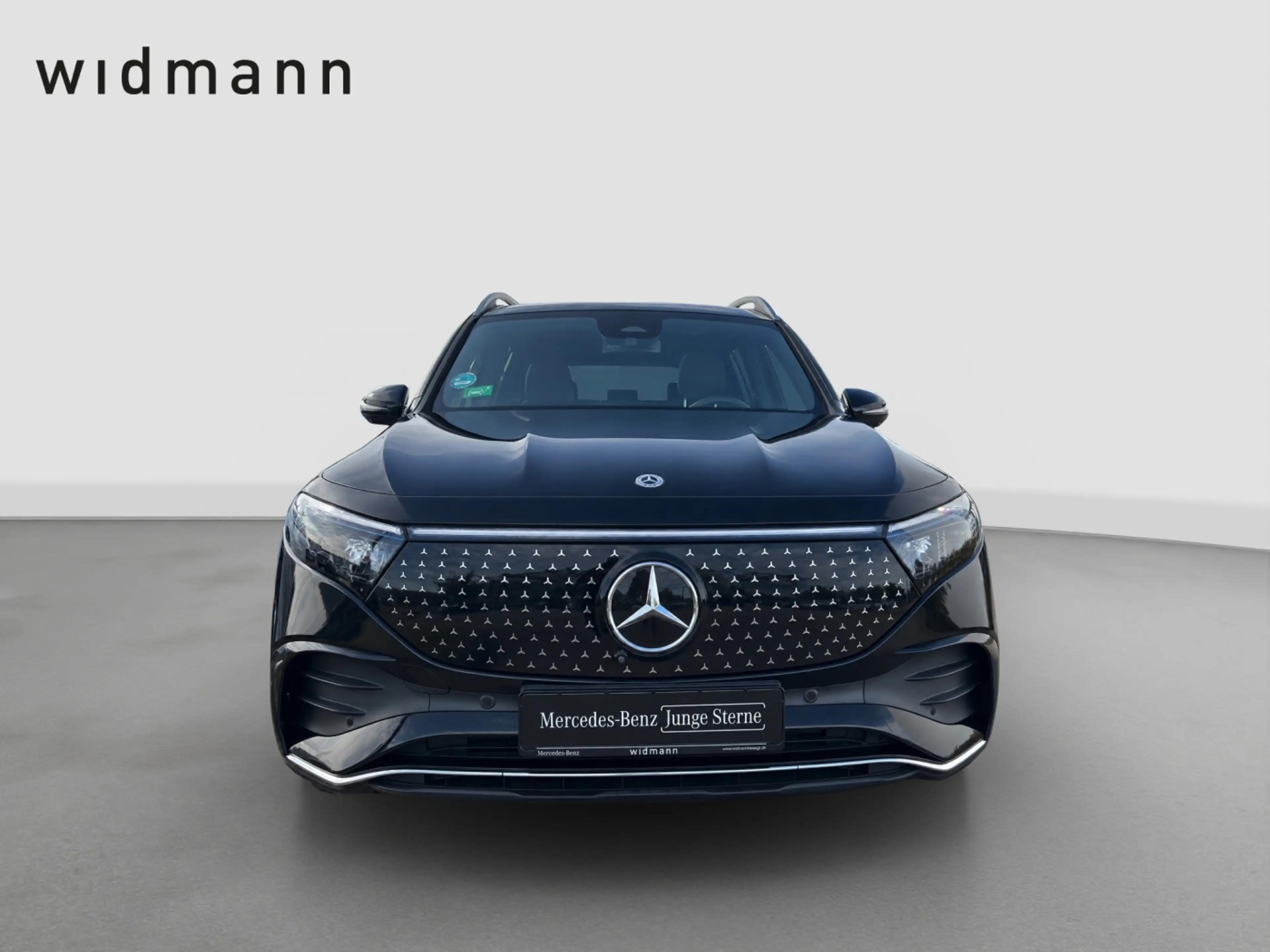 Mercedes-Benz EQB 250 + AMG Advanced+*LED*AHK*Pano*PDC*360°*DAB — photo 2