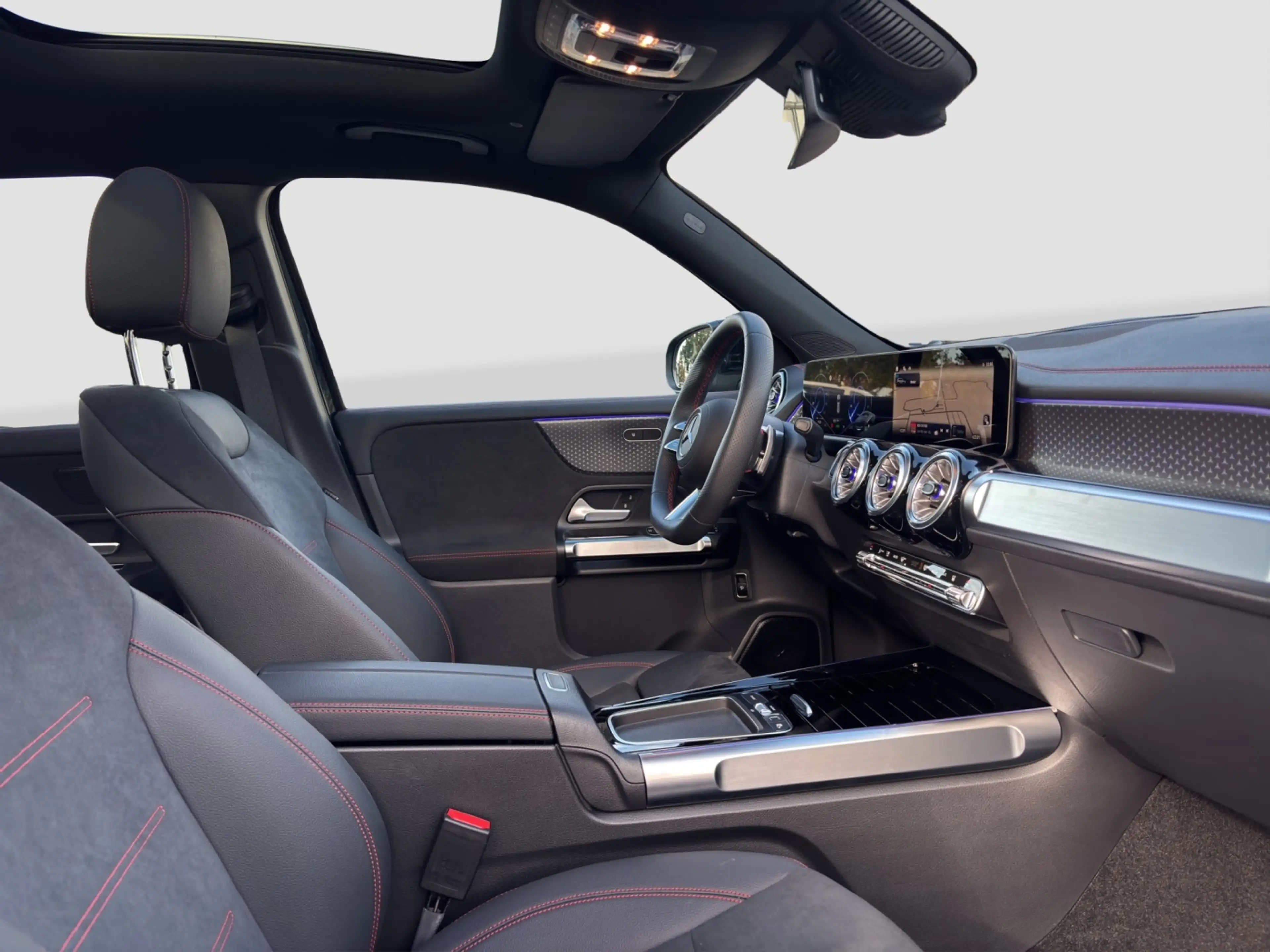 Mercedes-Benz EQB 250 + AMG Advanced+*LED*AHK*Pano*PDC*360°*DAB — photo 12