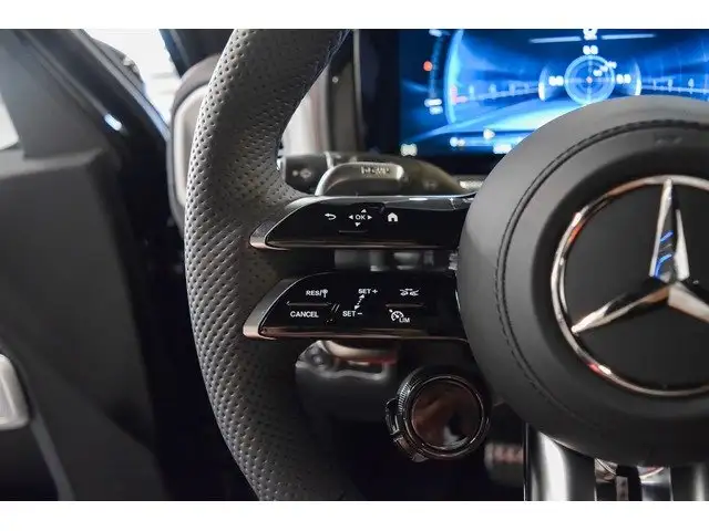 Mercedes-Benz G-Class view 19