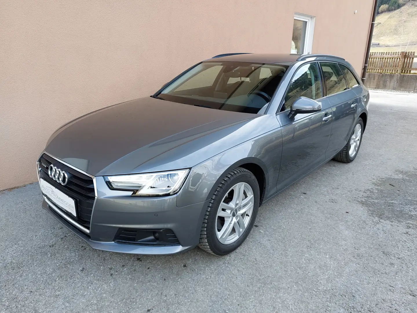 Audi A4 Avant 40 TDI quattro S-tronic *ACC* Gris - 1