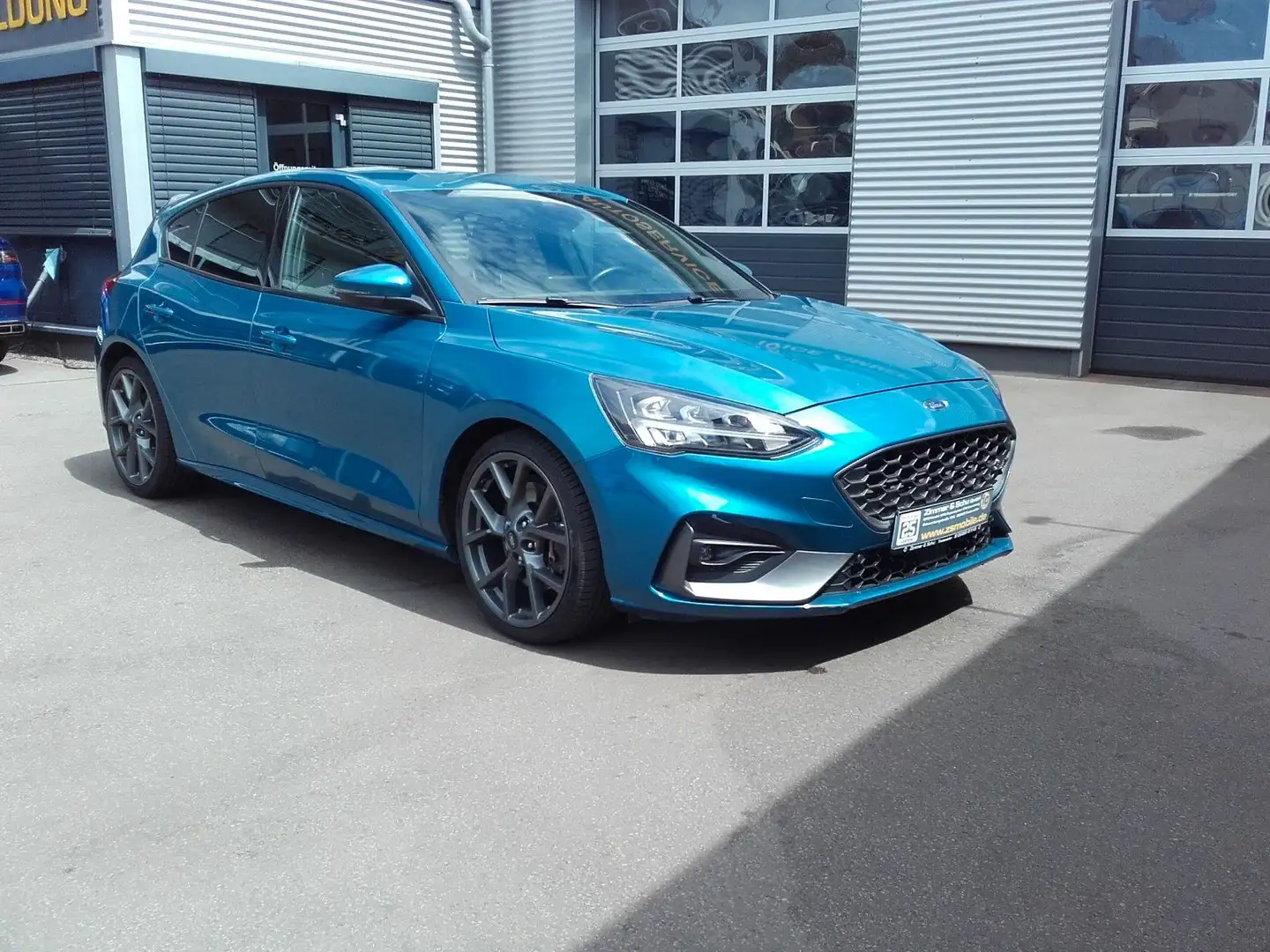 Ford Focus Lim. ST Blauw - 2