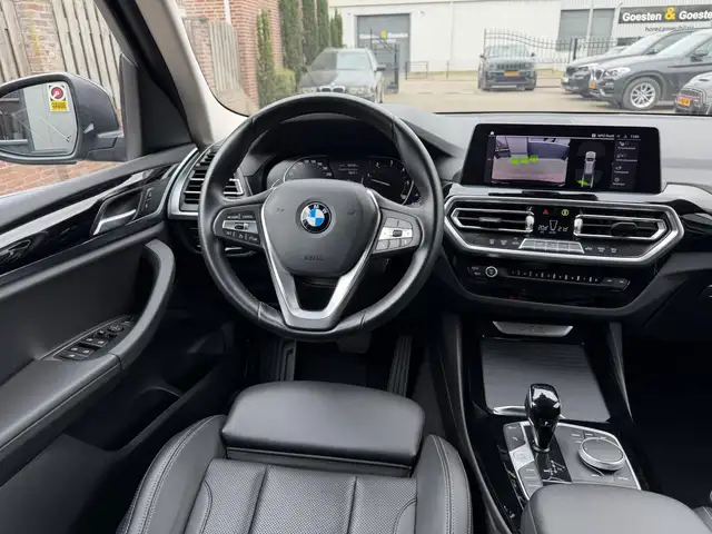 BMW X3 view 2