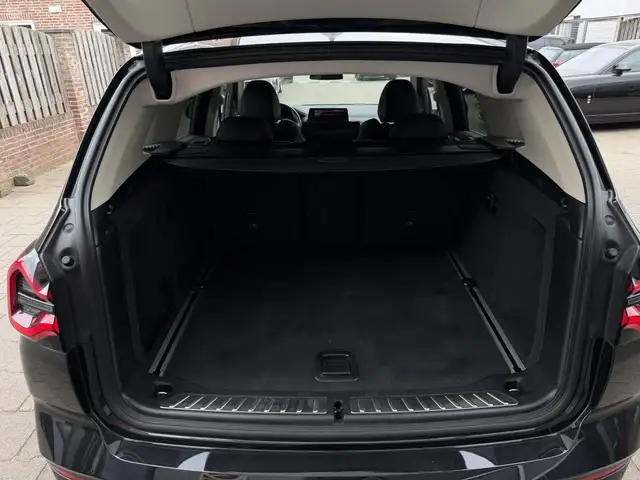 BMW X3 view 19