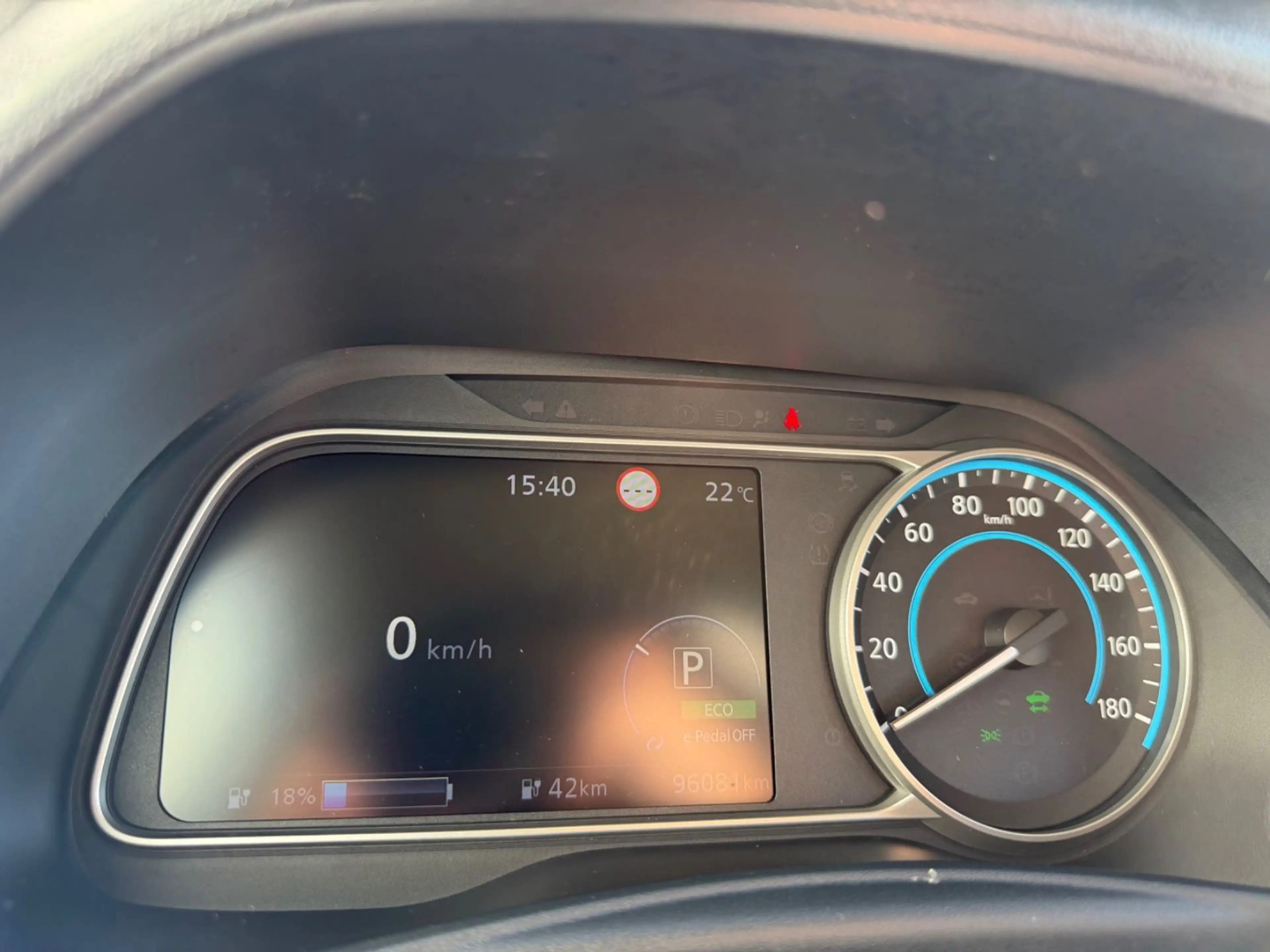 Nissan Leaf Acenta Keyless 360 Kamera Schnelllade LED — photo 14