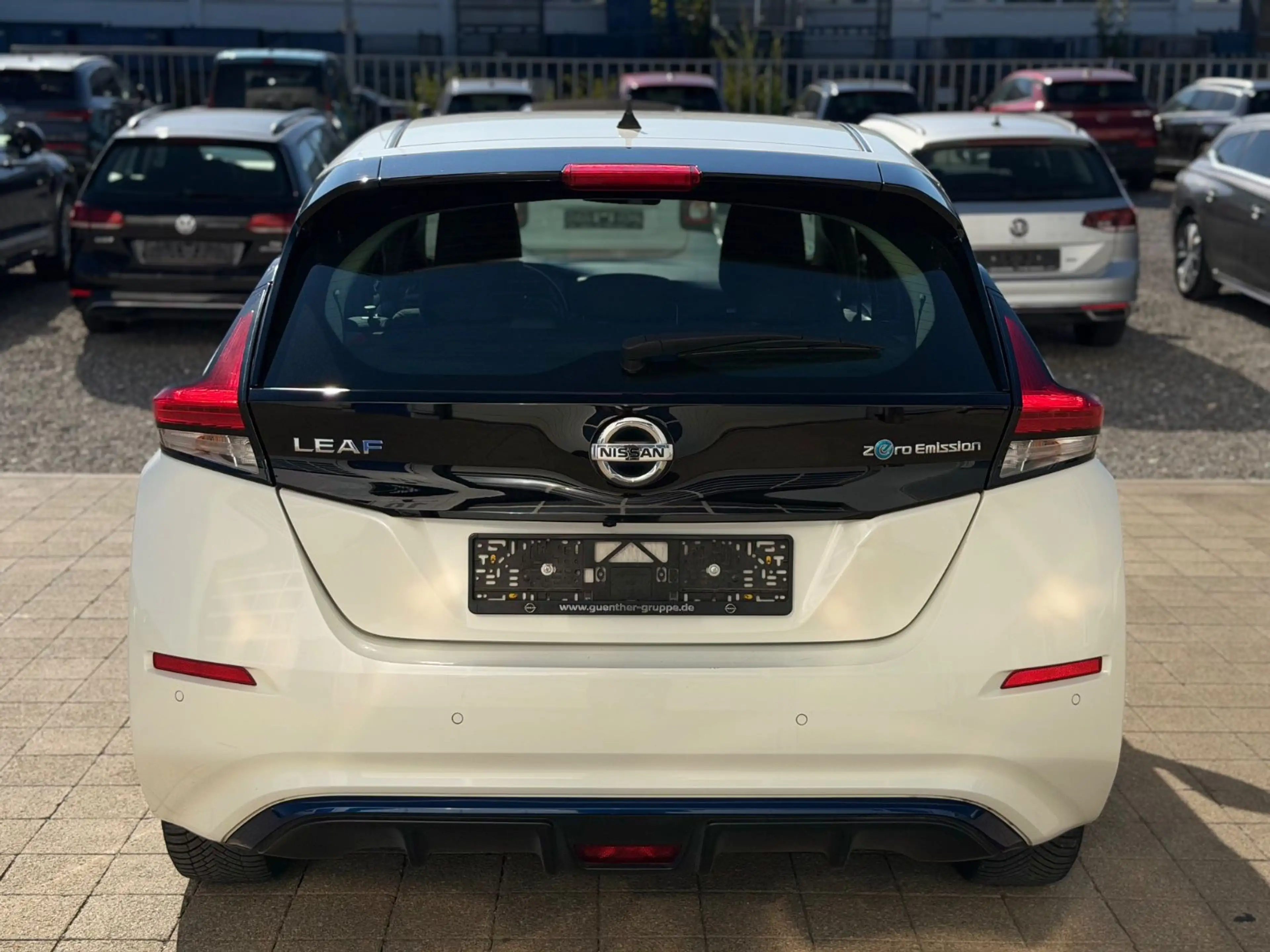 Nissan Leaf Acenta Keyless 360 Kamera Schnelllade LED — photo 9