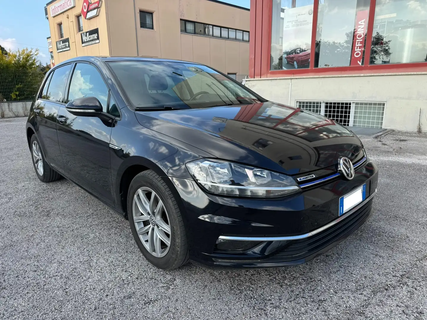 Volkswagen Golf Golf 5p 1.5 tgi Executive 130cv dsg Noir - 2