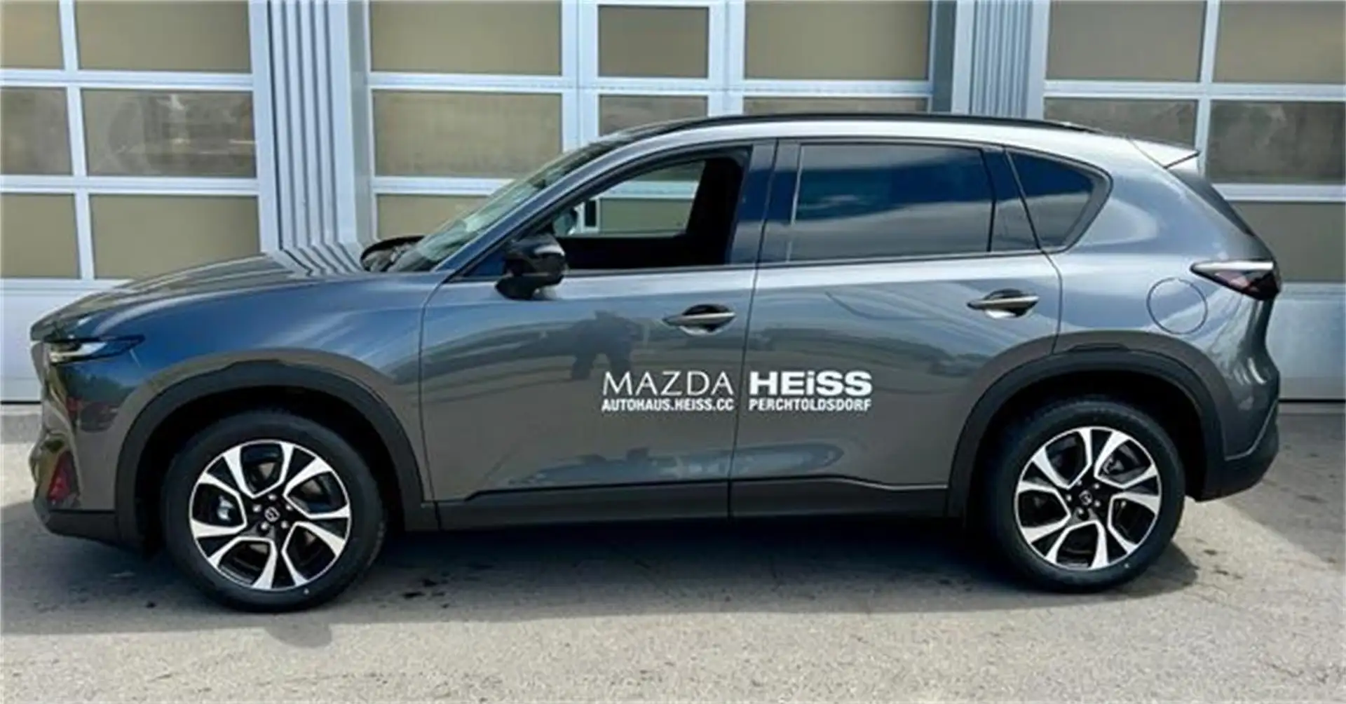 Mazda CX-5 e-Skyactiv G141 MHEV Exclusive-Line Aut. 2 WD Grau - 2