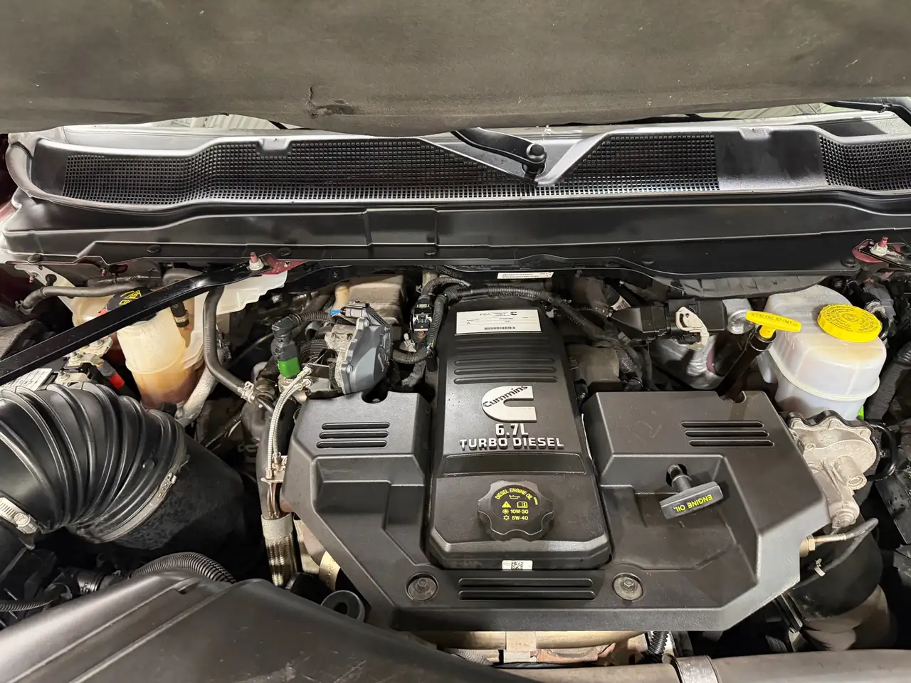 RAM 3500 снимка RAM 3500