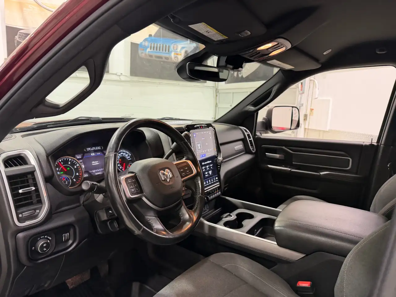 RAM 3500 снимка RAM 3500