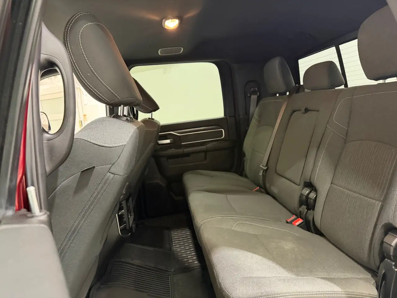 RAM 3500 снимка RAM 3500