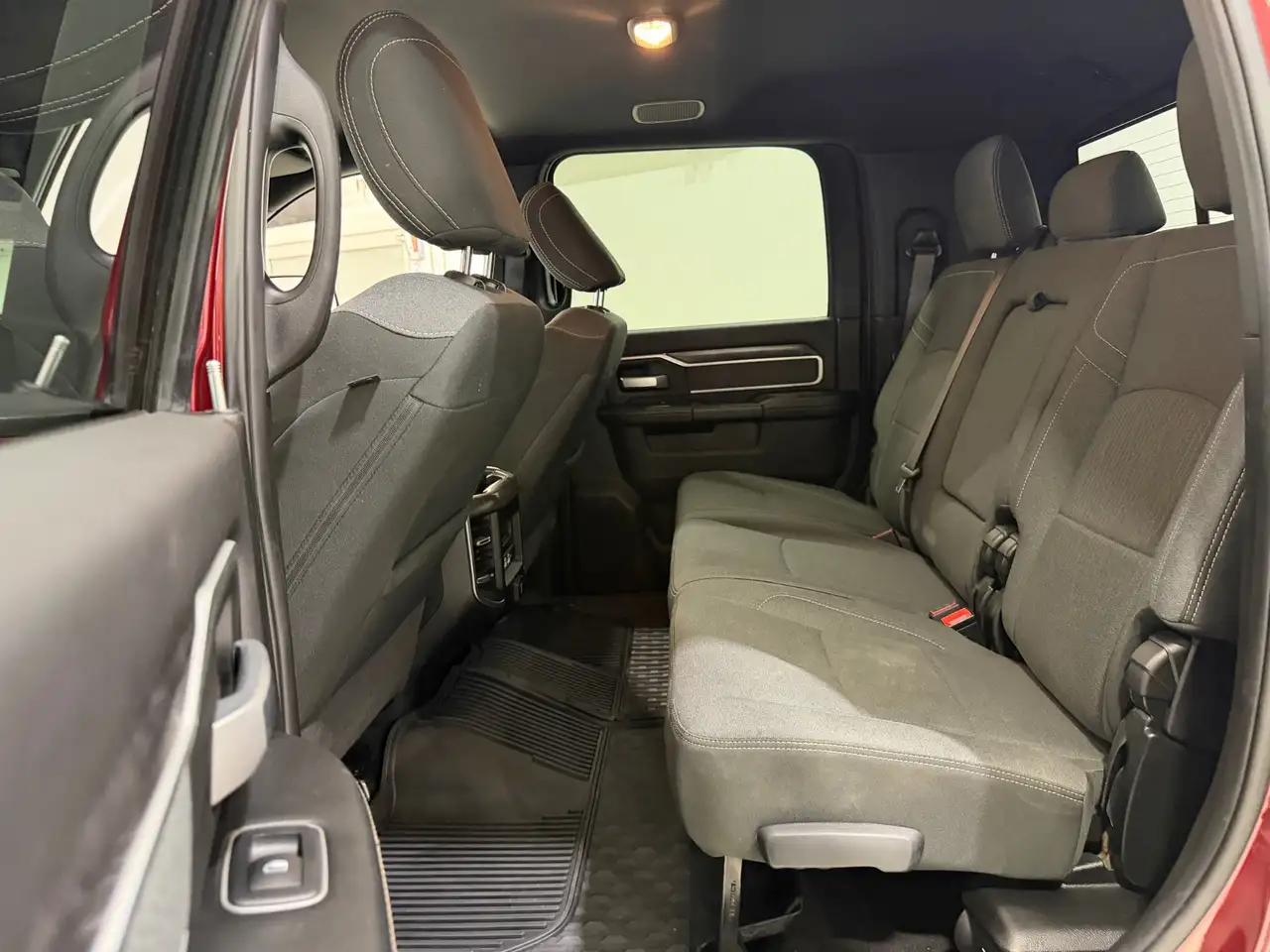 RAM 3500 снимка RAM 3500