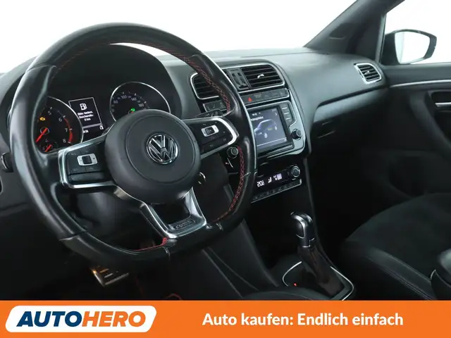 Volkswagen Polo view 11