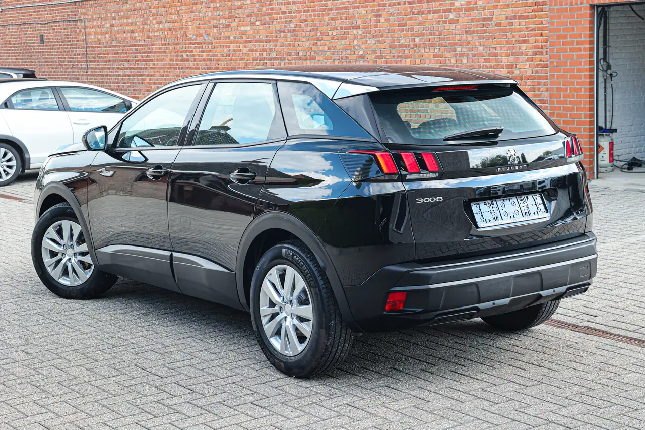 Peugeot 3008 BENZINE-HYBRID*AUTOMAAT*ACHTERUITRIJCAMERA*NAVIGATIE*ZETELVERWARMING* 7
