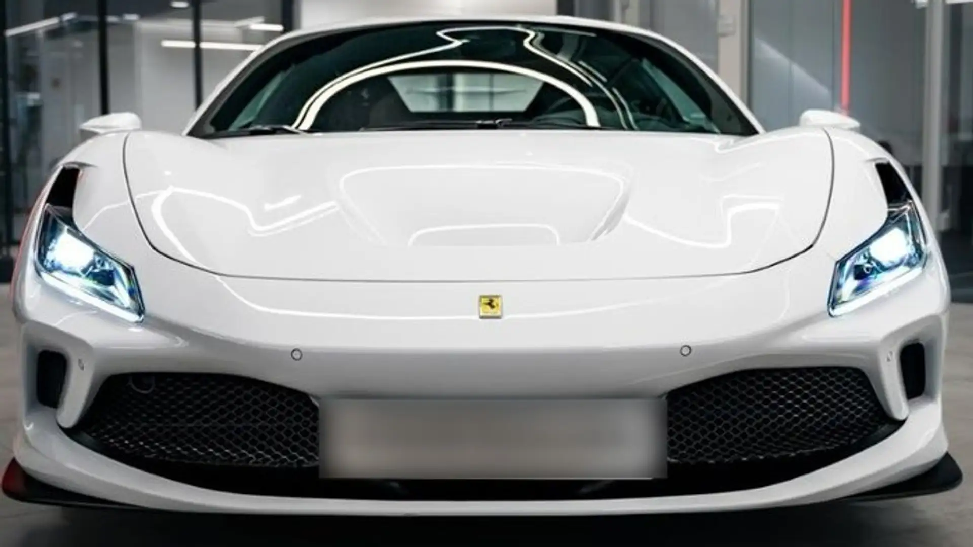 Ferrari F8 Tributo Білий - 2