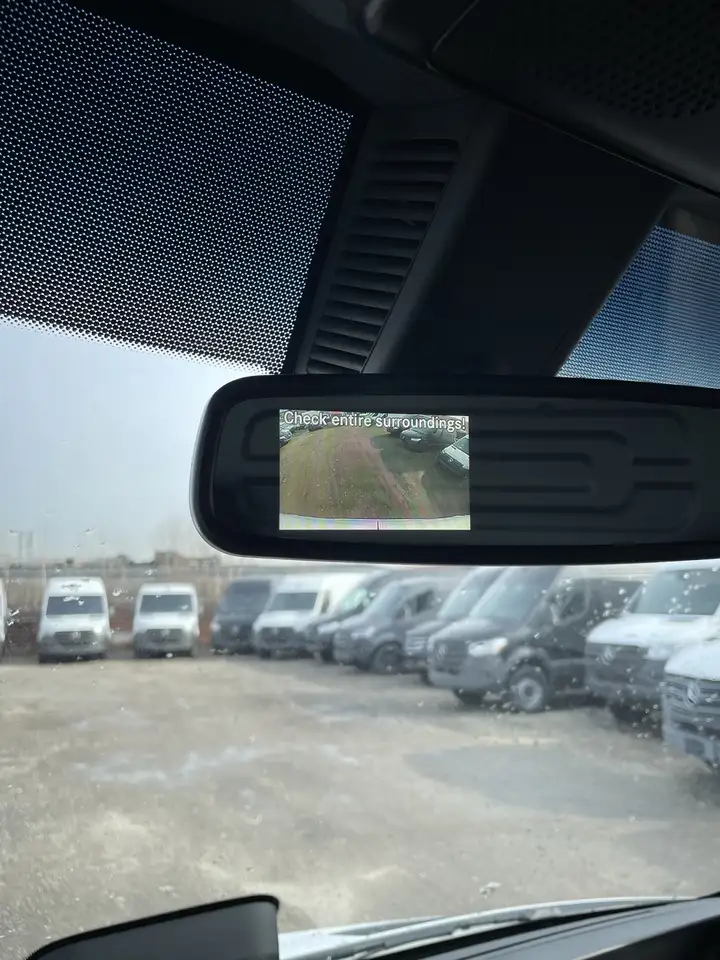 Mercedes-Benz Sprinter снимка Mercedes-Benz Sprinter