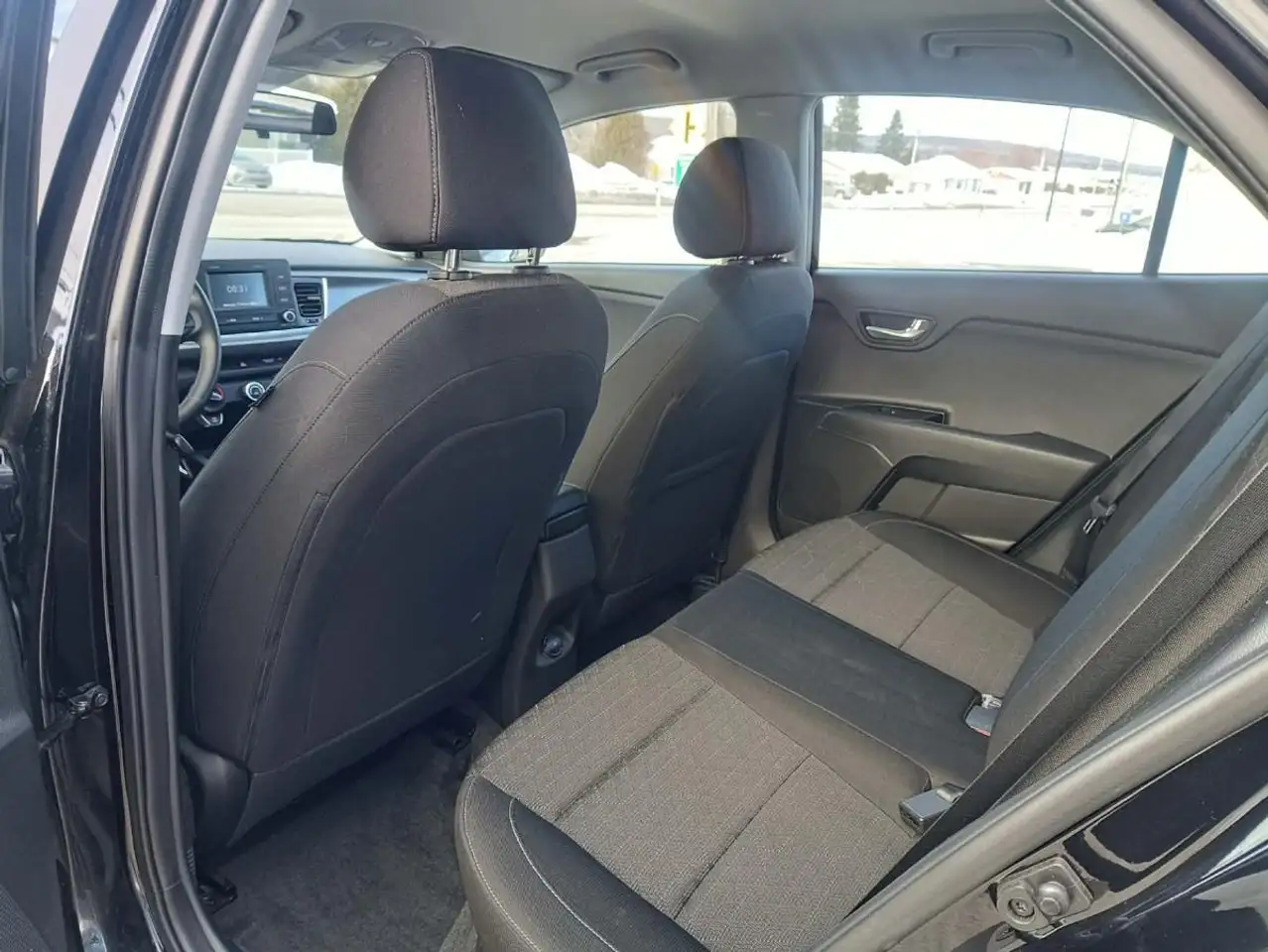 Kia Rio снимка Kia Rio