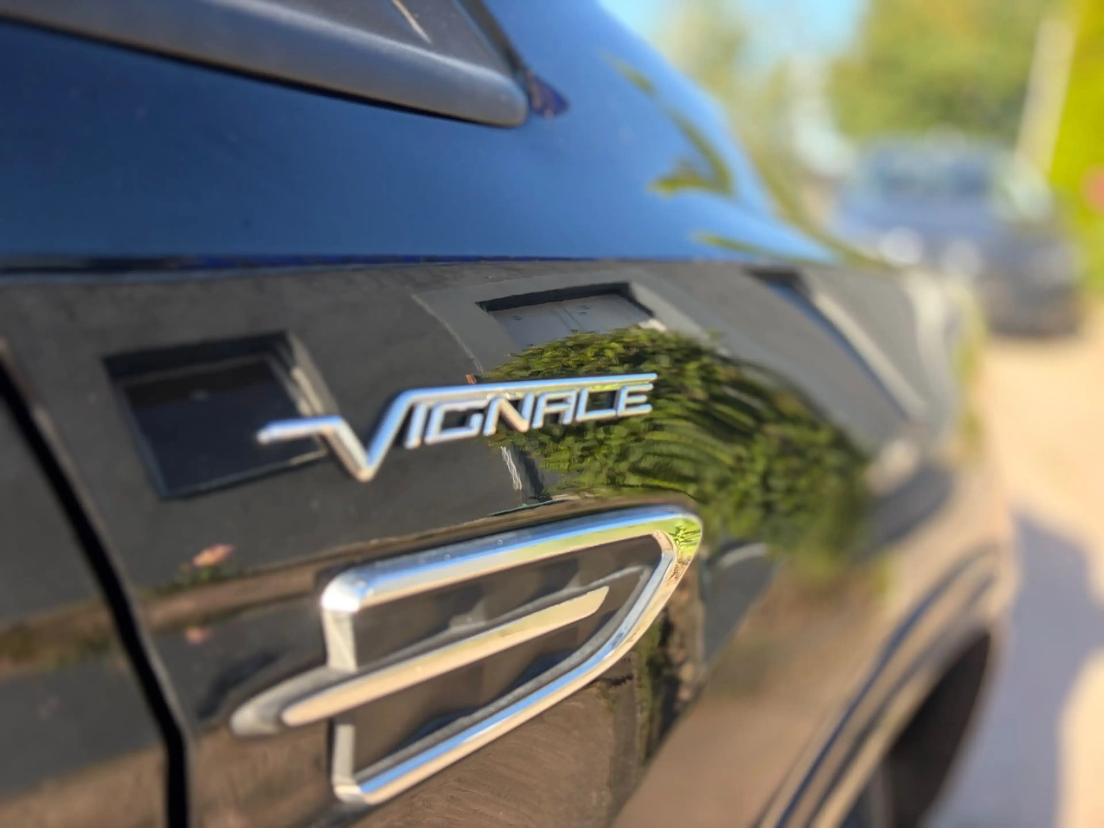 Ford Kuga Vignale — photo 10
