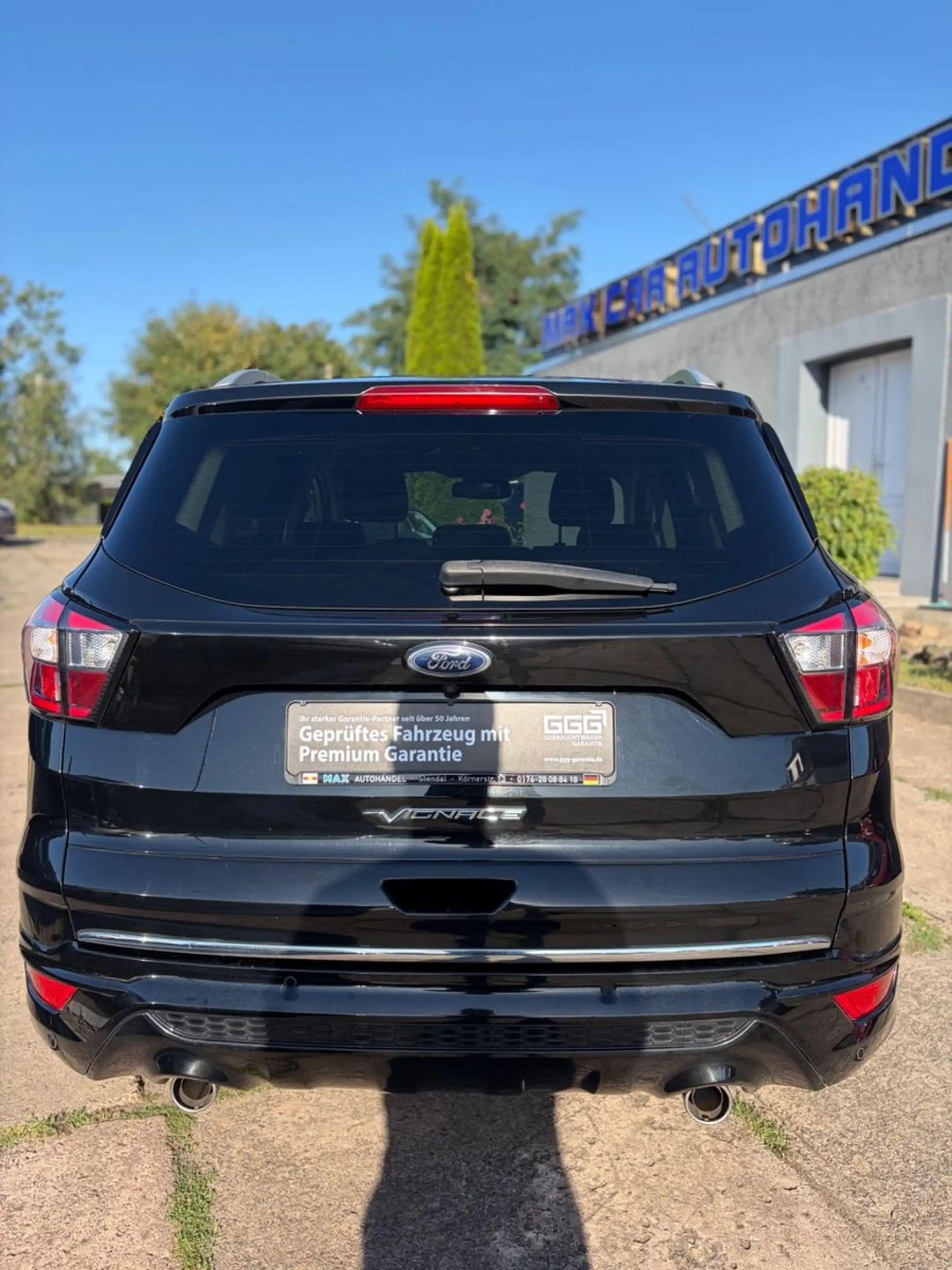 Ford Kuga Vignale — photo 8