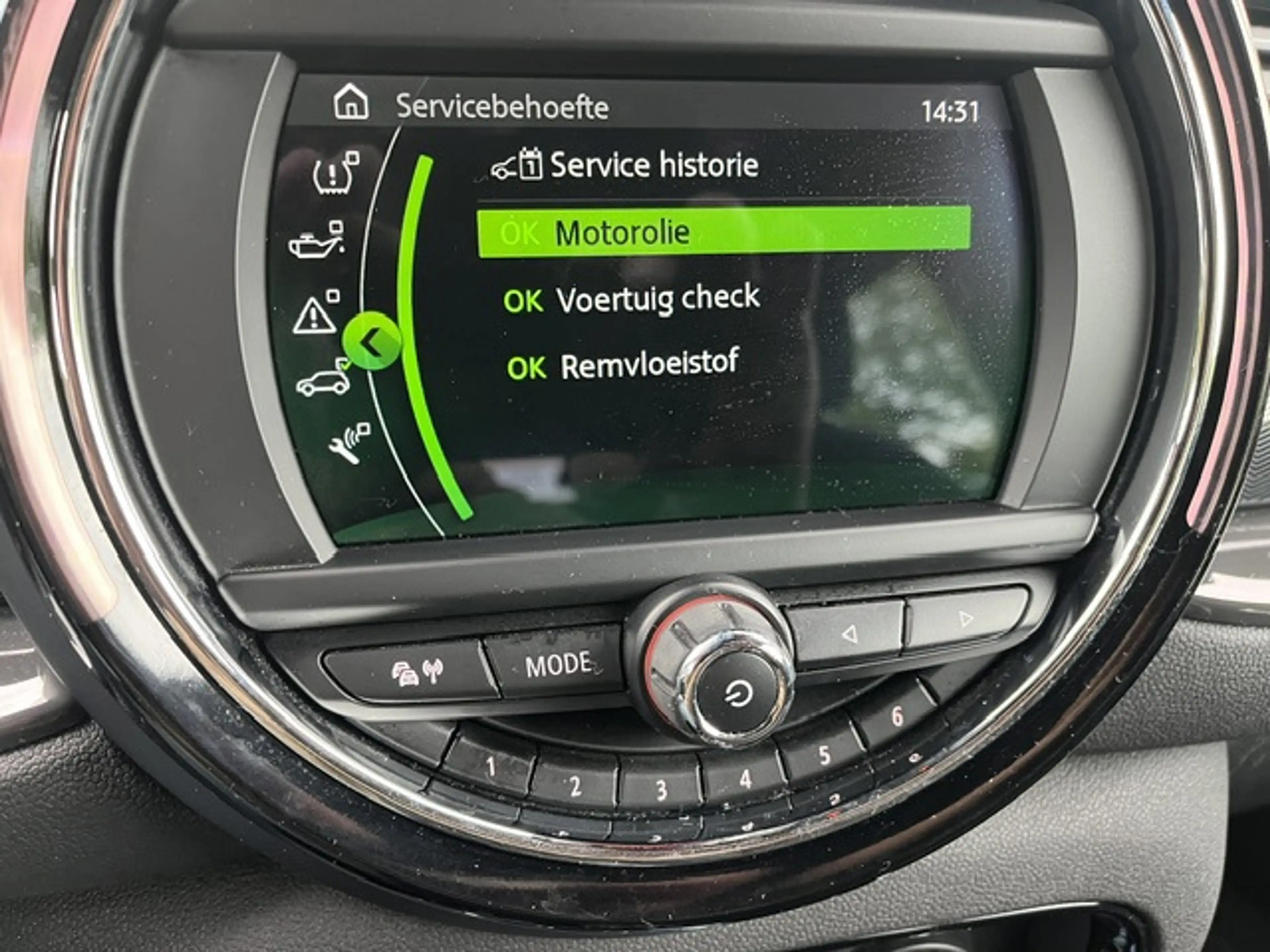 MINI Cooper Clubman 1.5 Automaat Business Edition — photo 13
