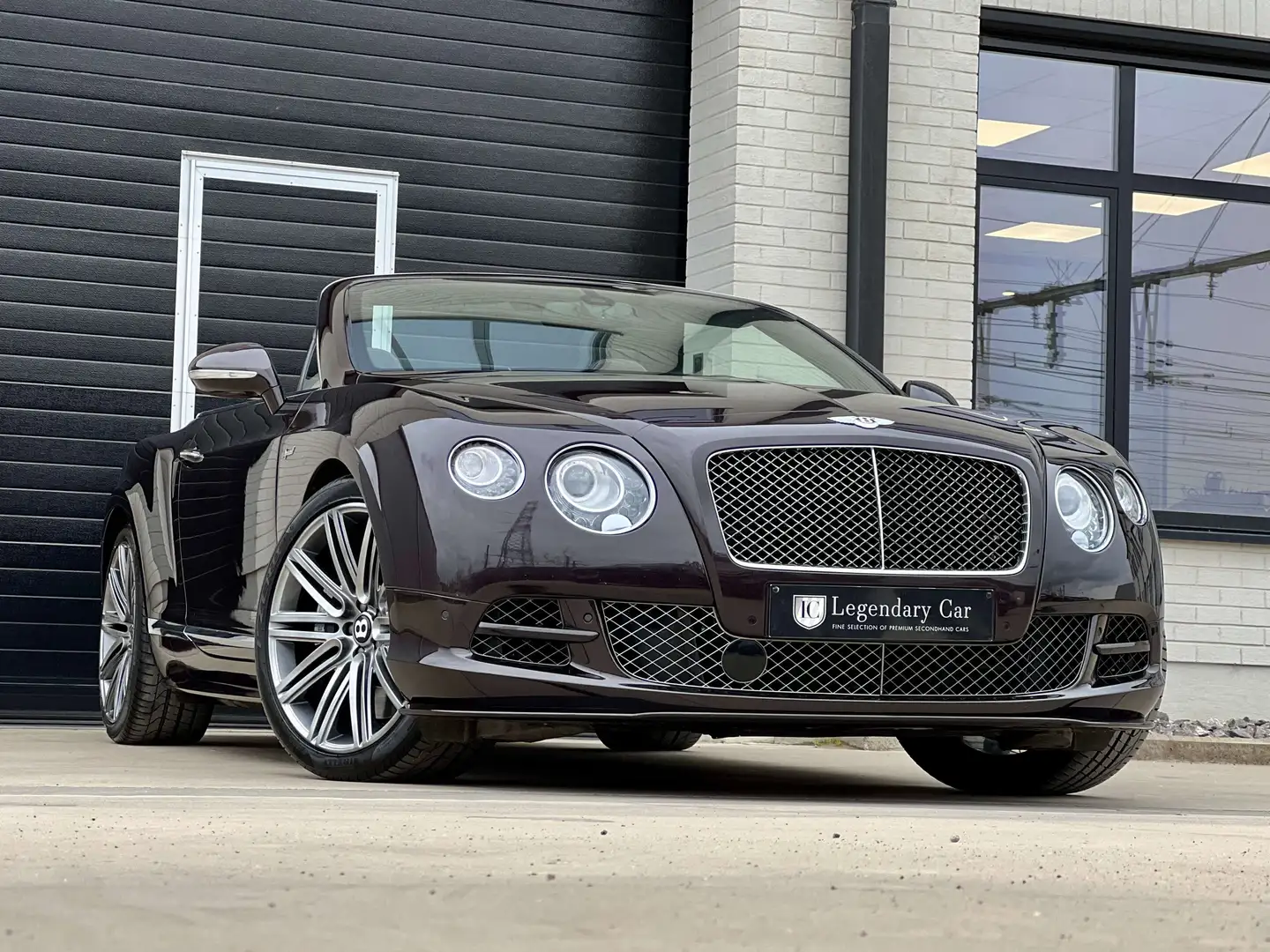 Bentley Continental GTC \ SPEED \ 6.0 BiTurbo W12 - 635 hp/cv - Marrón - 1