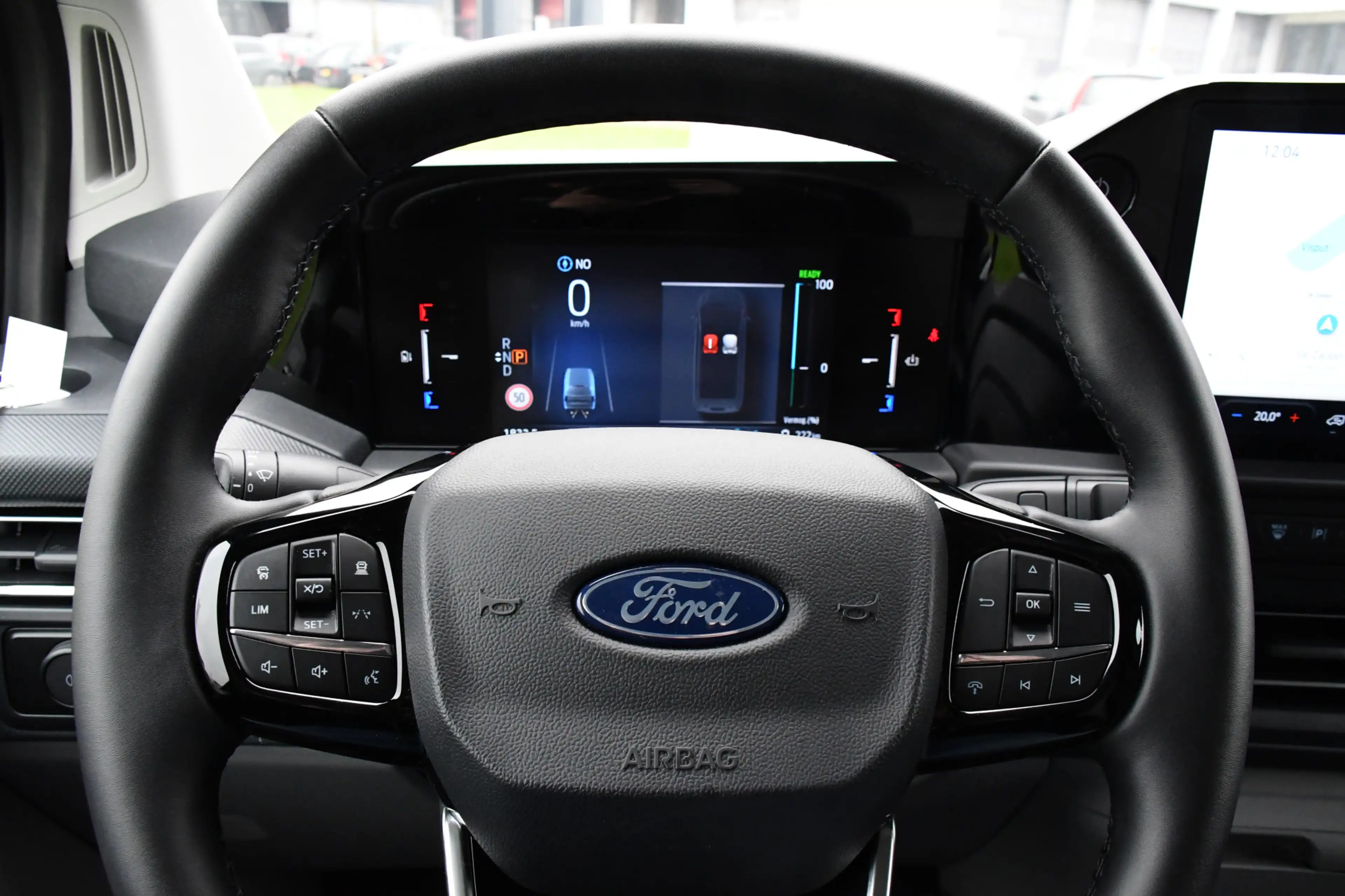 Ford E-Transit Cust. 340 L2H1 Limited 65 kWh PB Edition Virtual, — photo 15