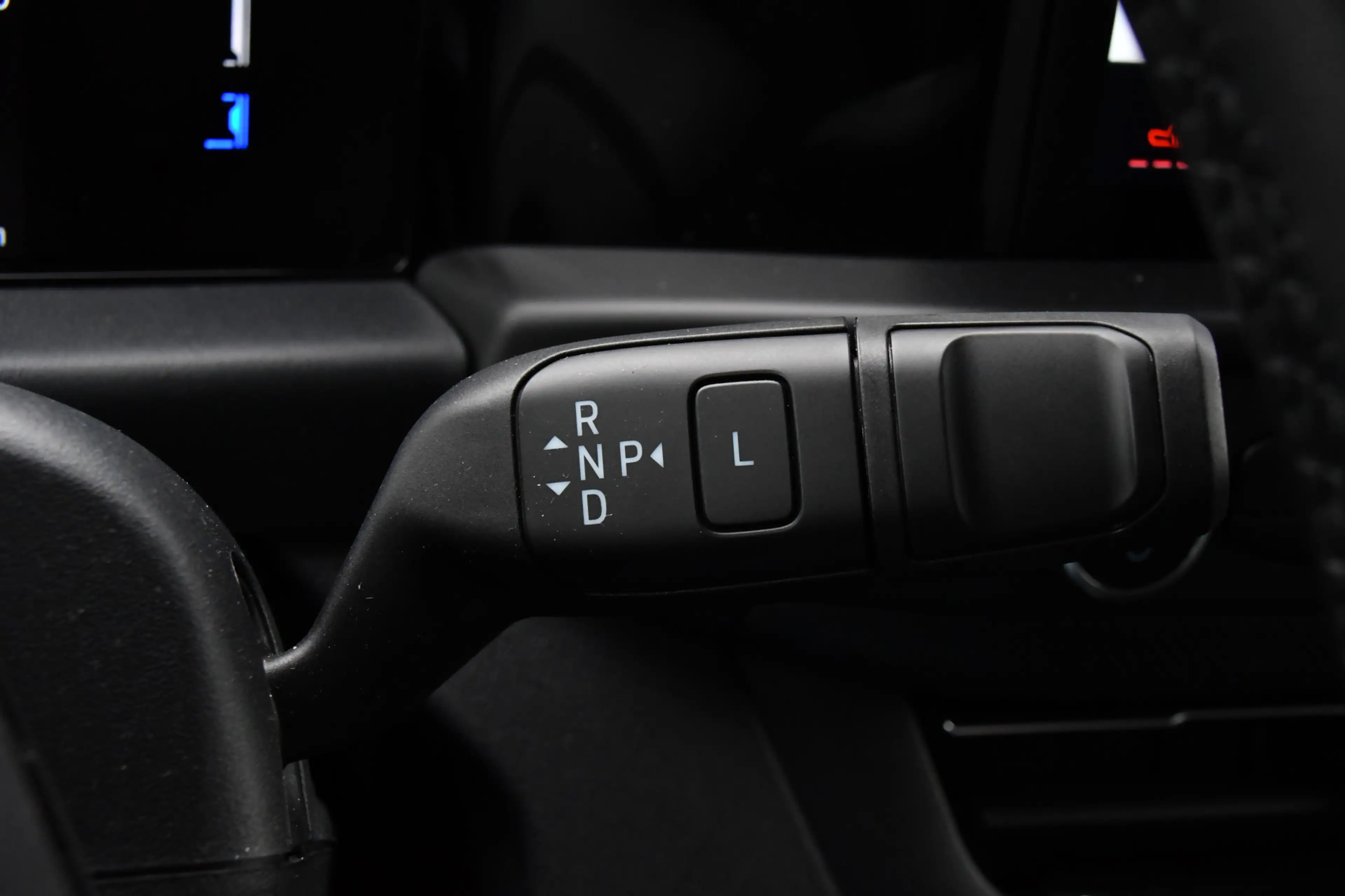Ford E-Transit Cust. 340 L2H1 Limited 65 kWh PB Edition Virtual, — photo 25