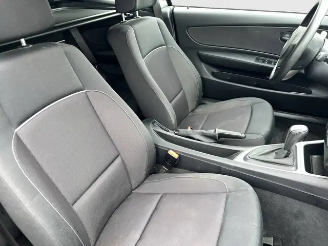 BMW 1 Series view 14