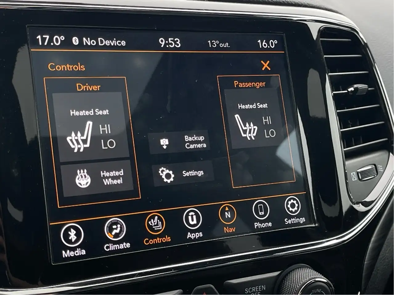 Jeep Grand Cherokee снимка Jeep Grand Cherokee