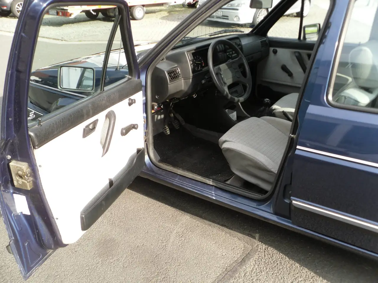 Volkswagen Golf II Bistro 5 tr. Phase 1 Modell aus 1 Hd. guter Zustand, foto 6