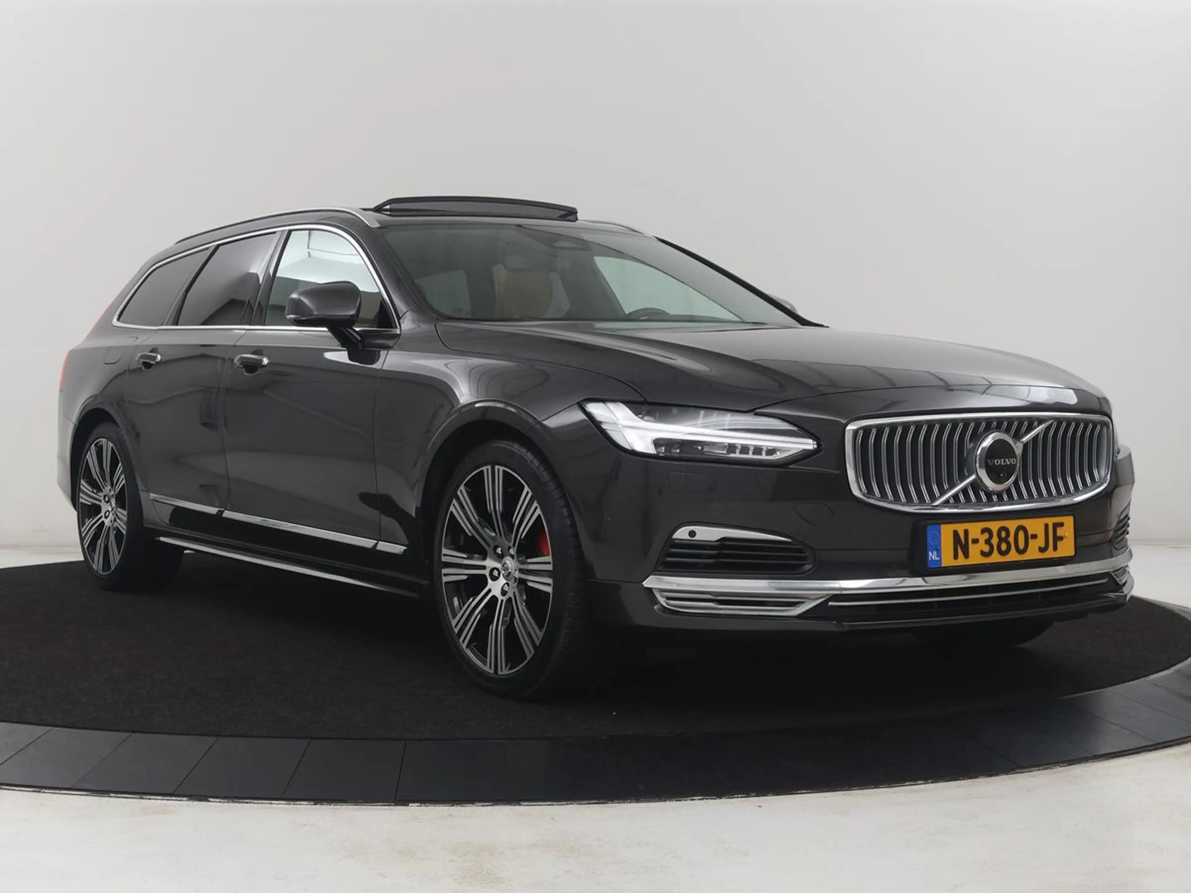 Volvo V90 2.0 T8 AWD Inscription Exclusive | Panoramadak | M — photo 41