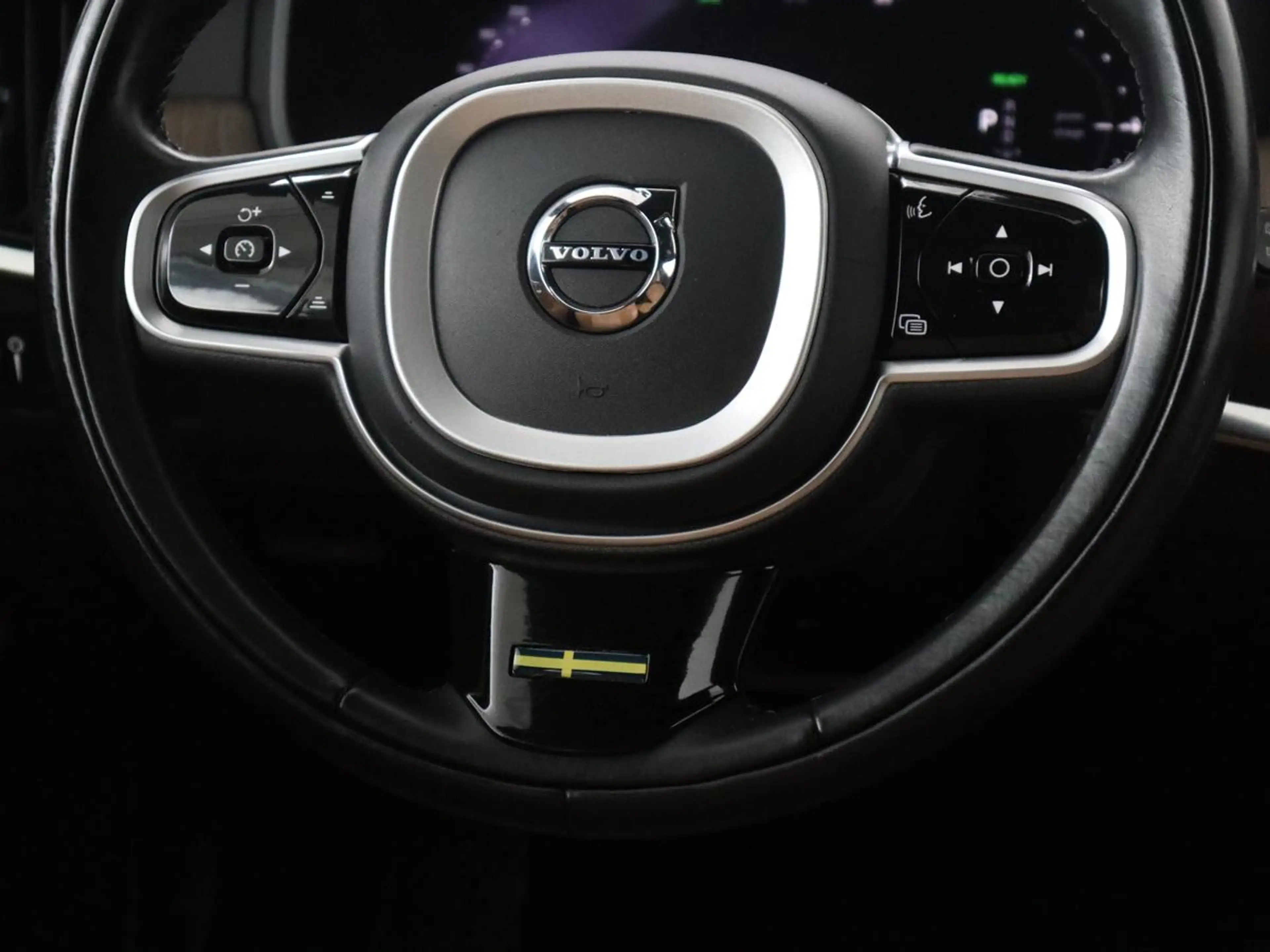 Volvo V90 2.0 T8 AWD Inscription Exclusive | Panoramadak | M — photo 10