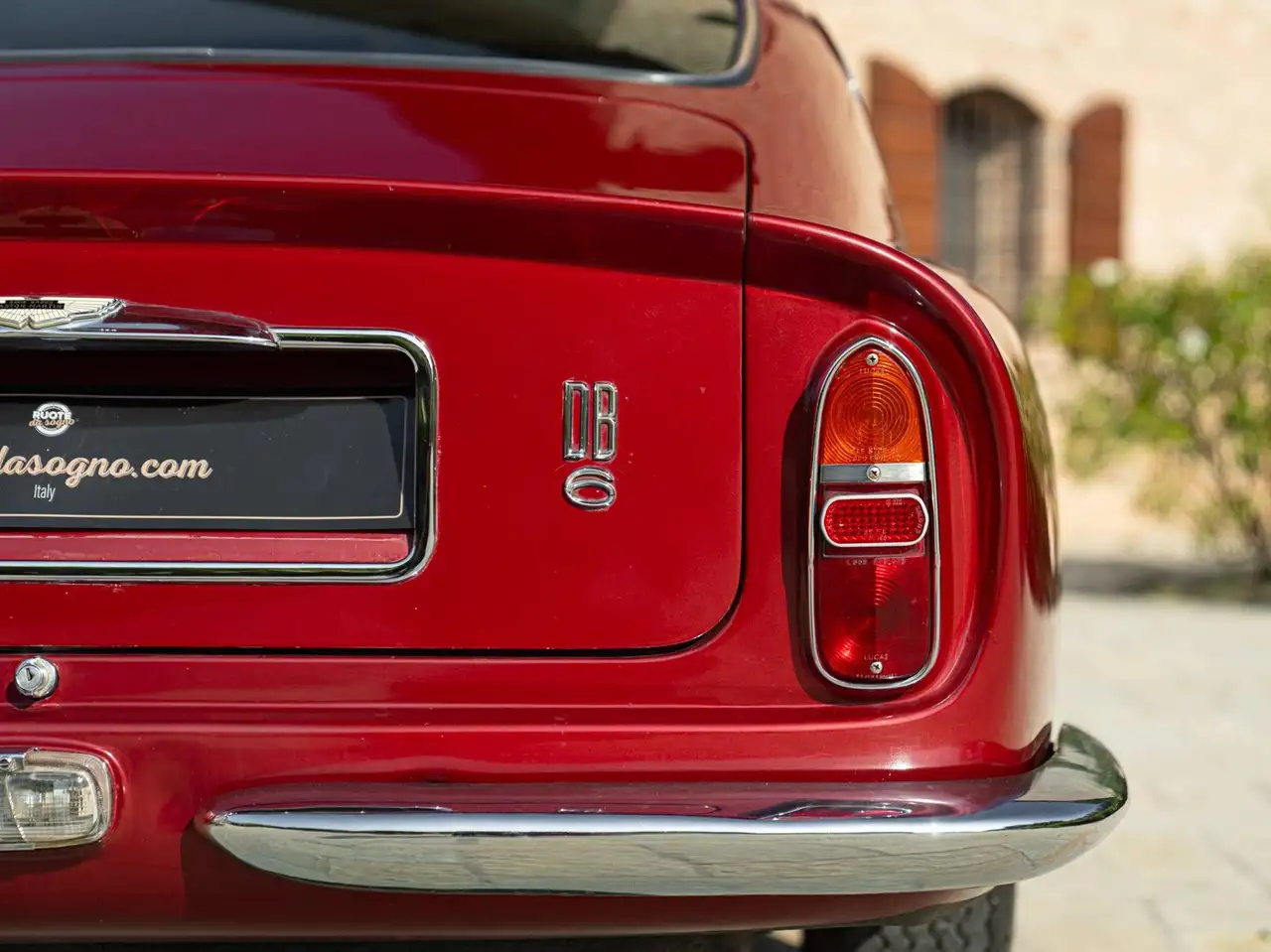 Aston Martin DB6 SPORTS SALOON, foto 6