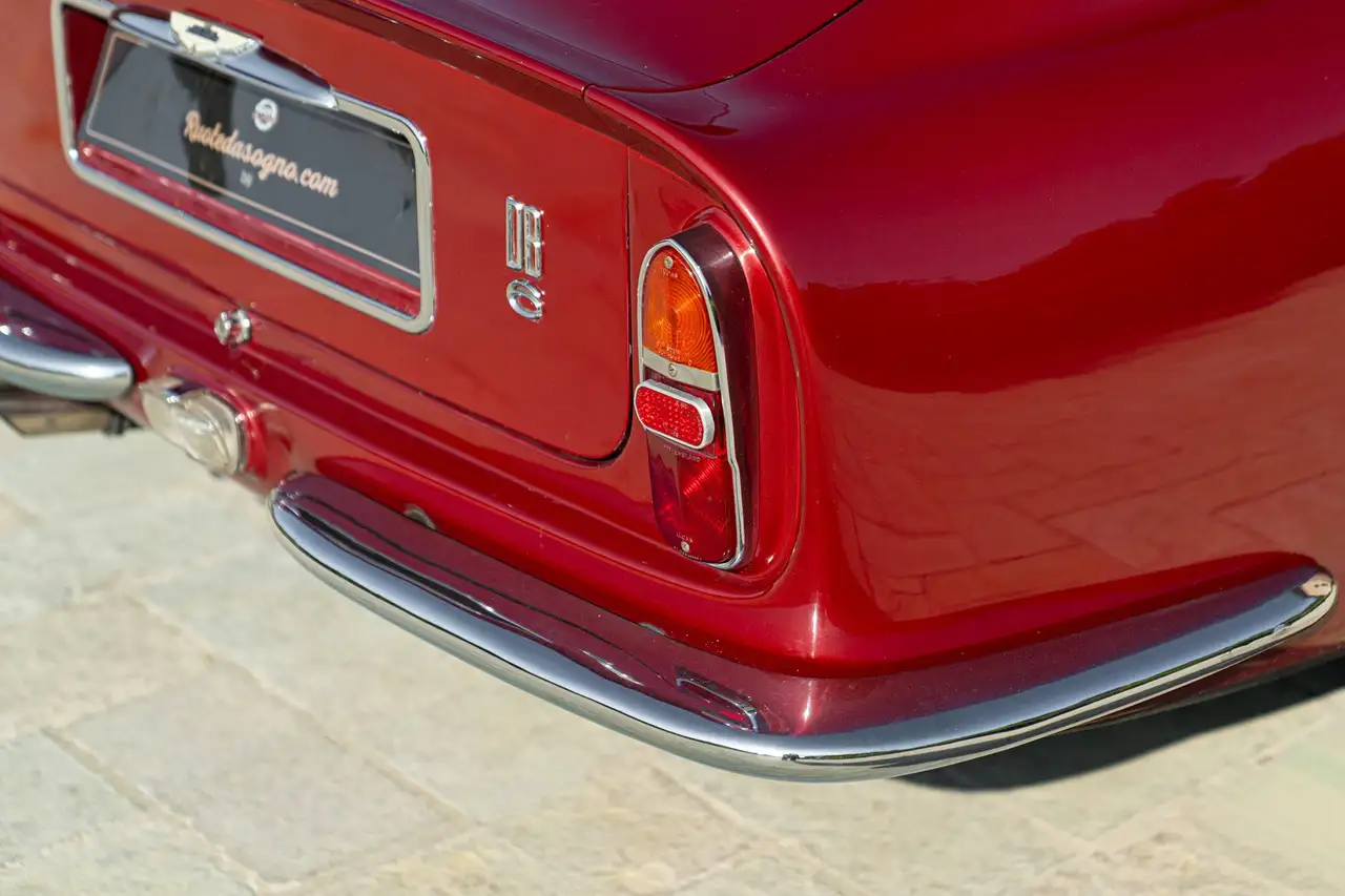 Aston Martin DB6 SPORTS SALOON, foto 9