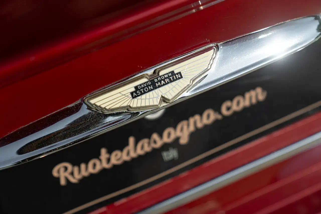 Aston Martin DB6 SPORTS SALOON, foto 4