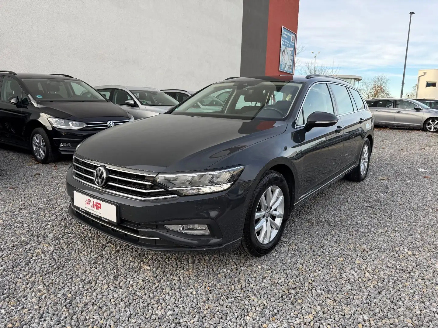 Volkswagen Passat Variant 2.0 TDI Business DSG/1.Hand/ACC Grau - 1