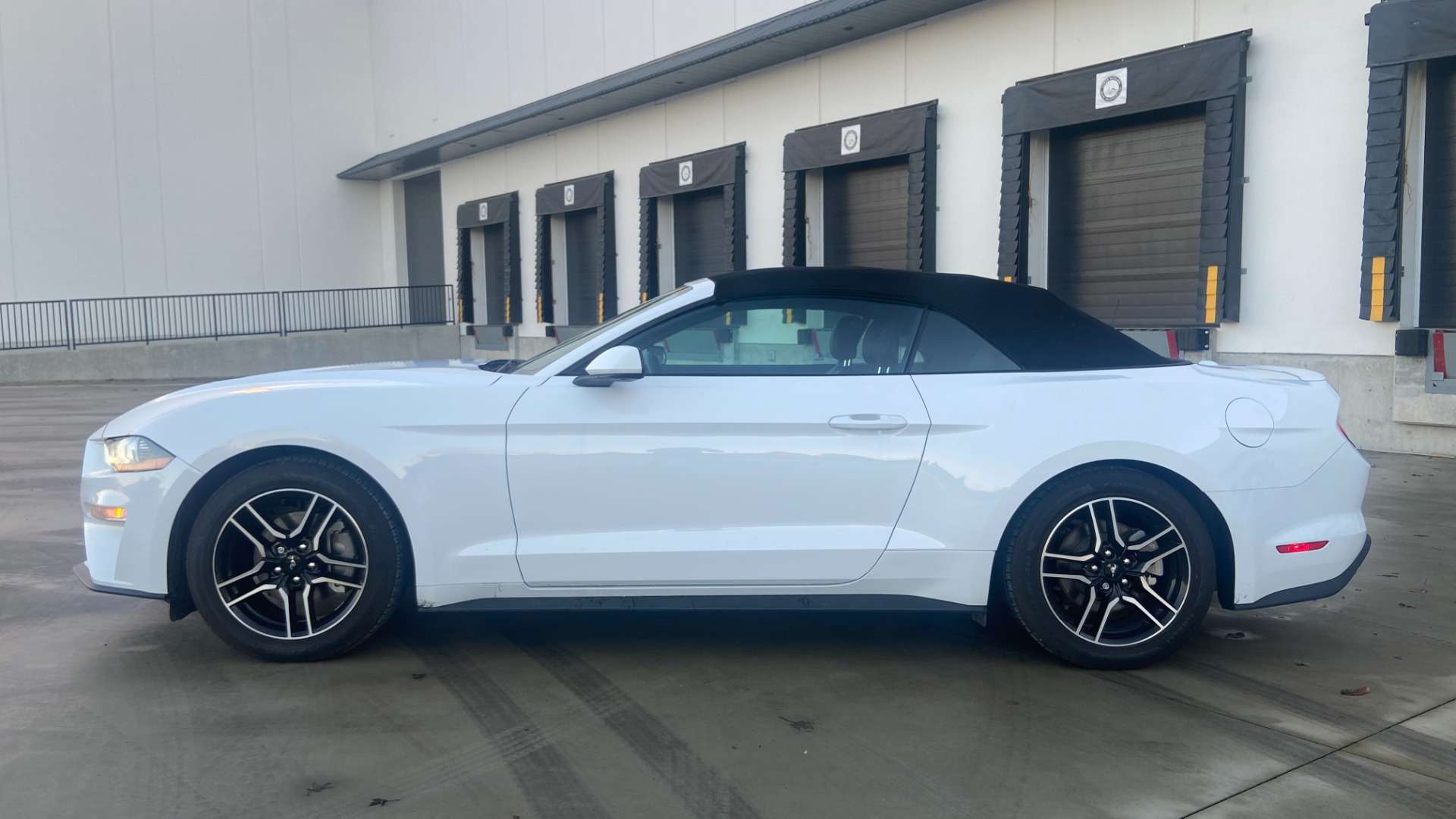 2023 Ford Mustang EcoBoost Premium Convertible — снимка 1