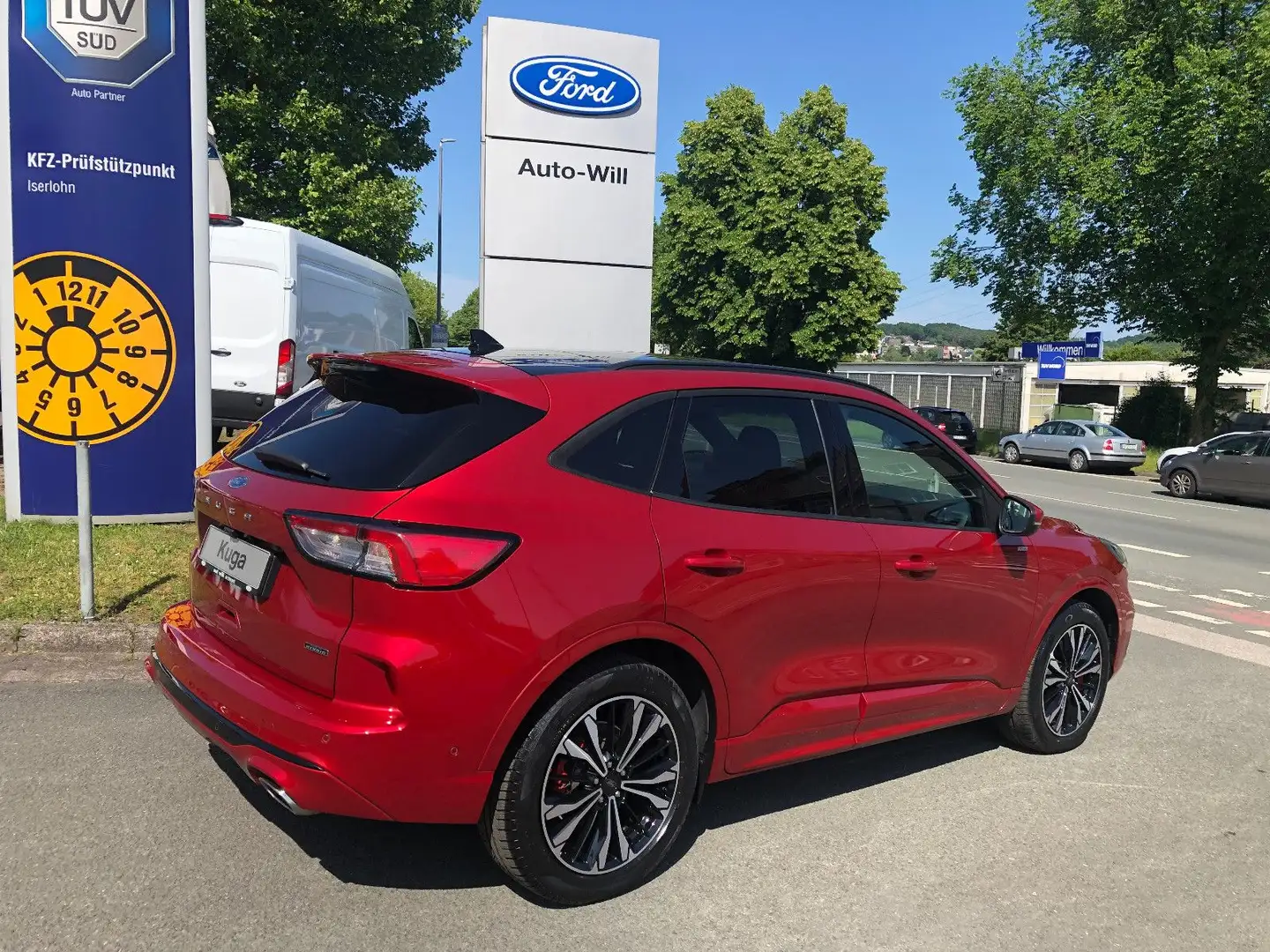 Ford Kuga Plug-In Hybrid ST-Line X Rouge - 2