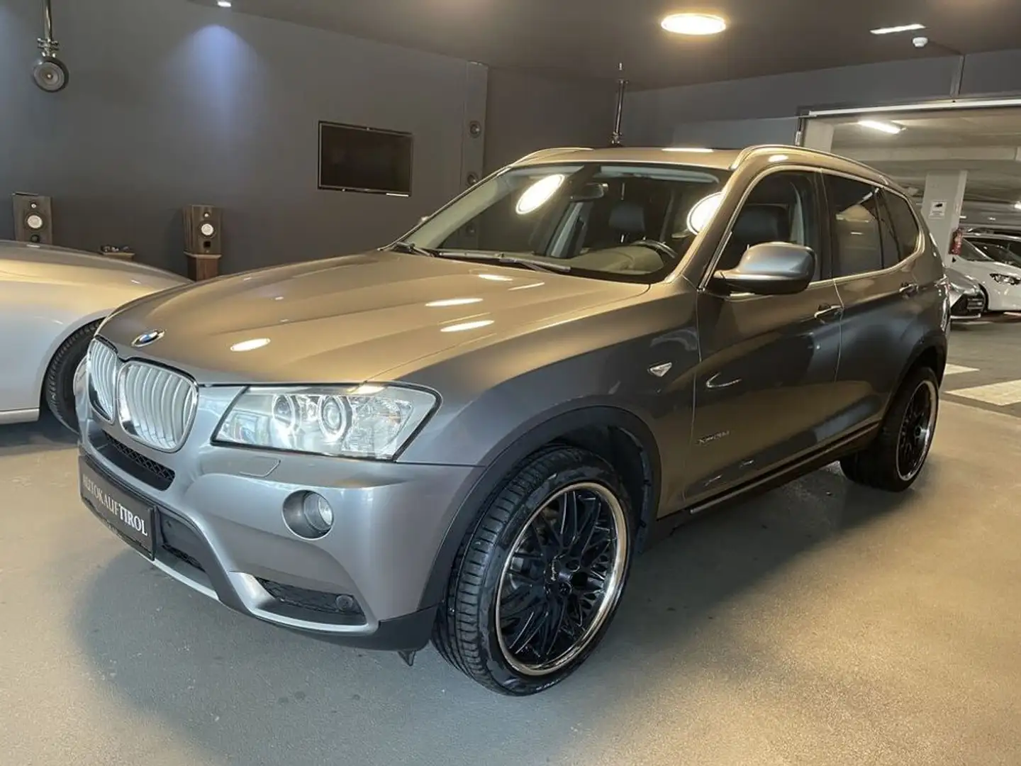 BMW X3 xDrive 20d Grau - 1
