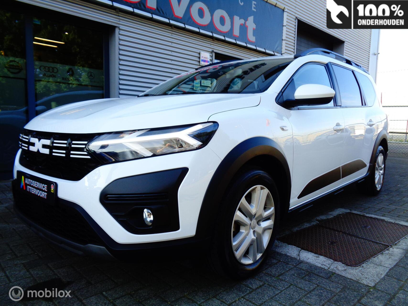 Dacia Jogger 1.6 Hybrid 140 Expression 5p. — photo 5