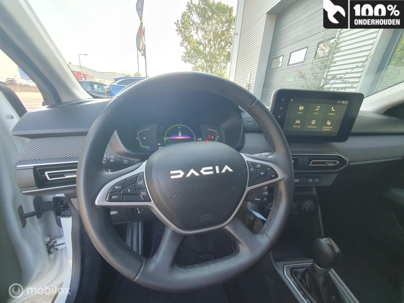 Dacia Jogger 1.6 Hybrid 140 Expression 5p. — photo 9