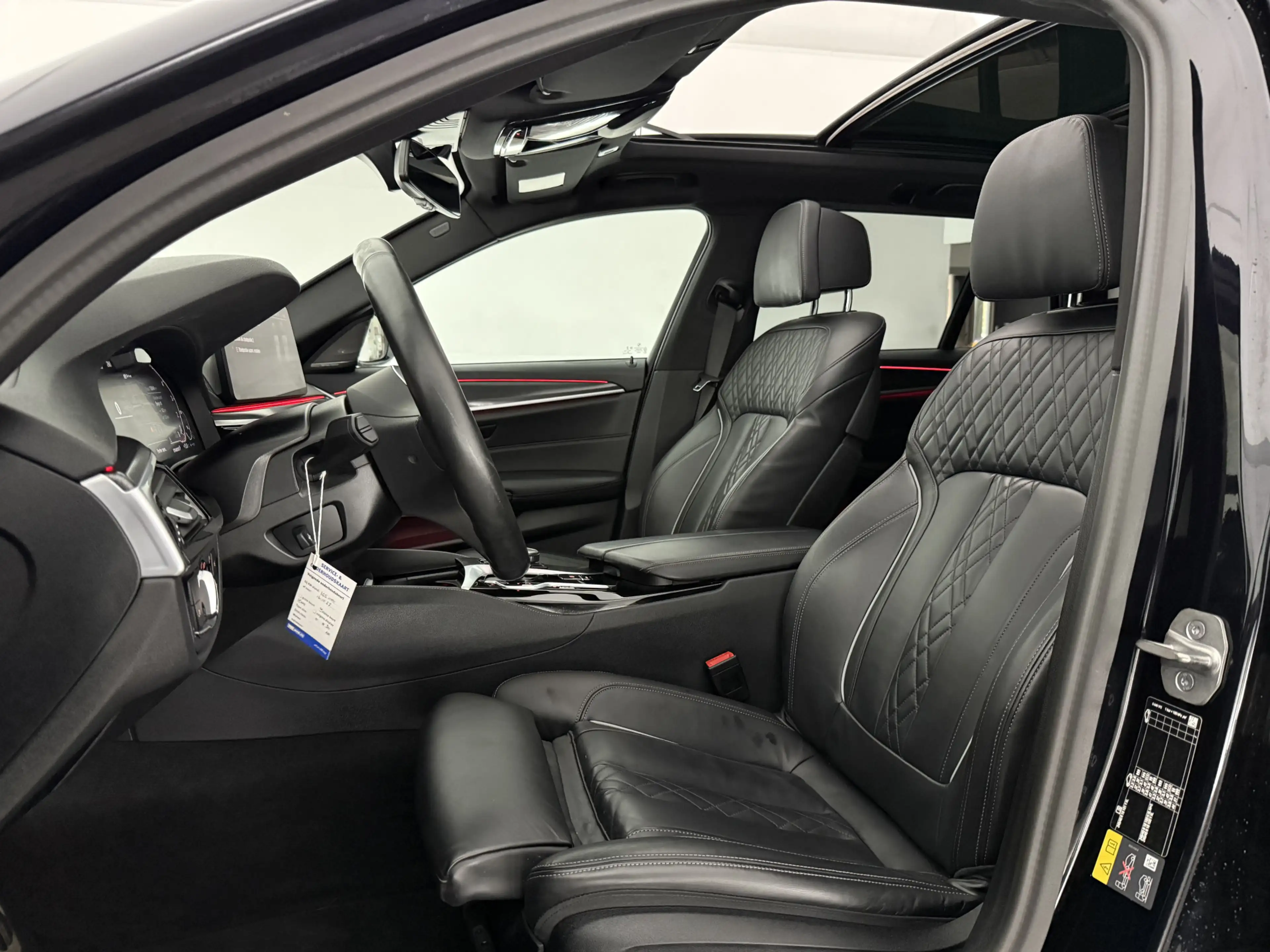 BMW 530 5-serie 530e Business Edition Plus M-Sport | Pano — photo 15